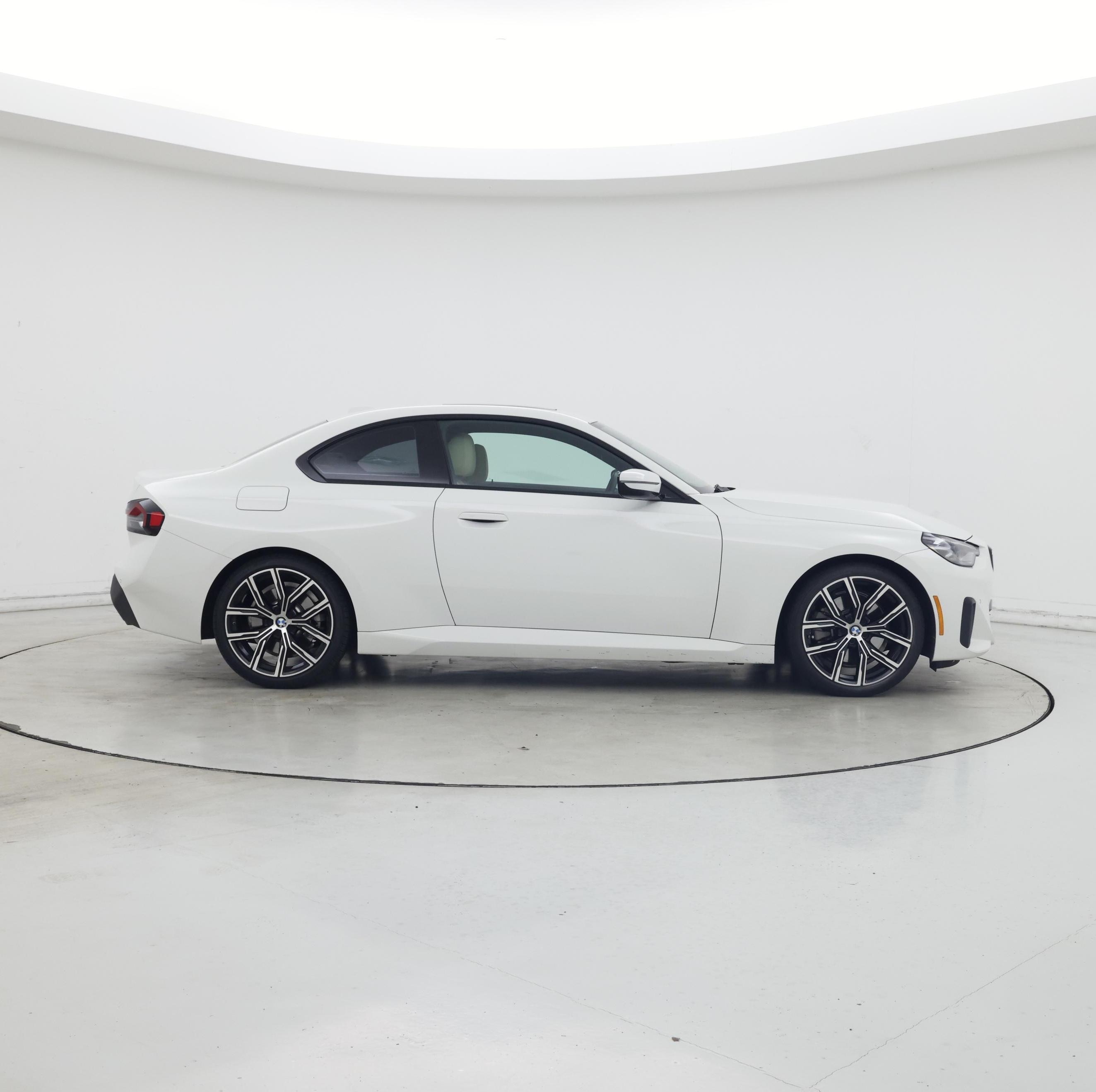 Thumbnail: 2024 BMW 2 Series - 7