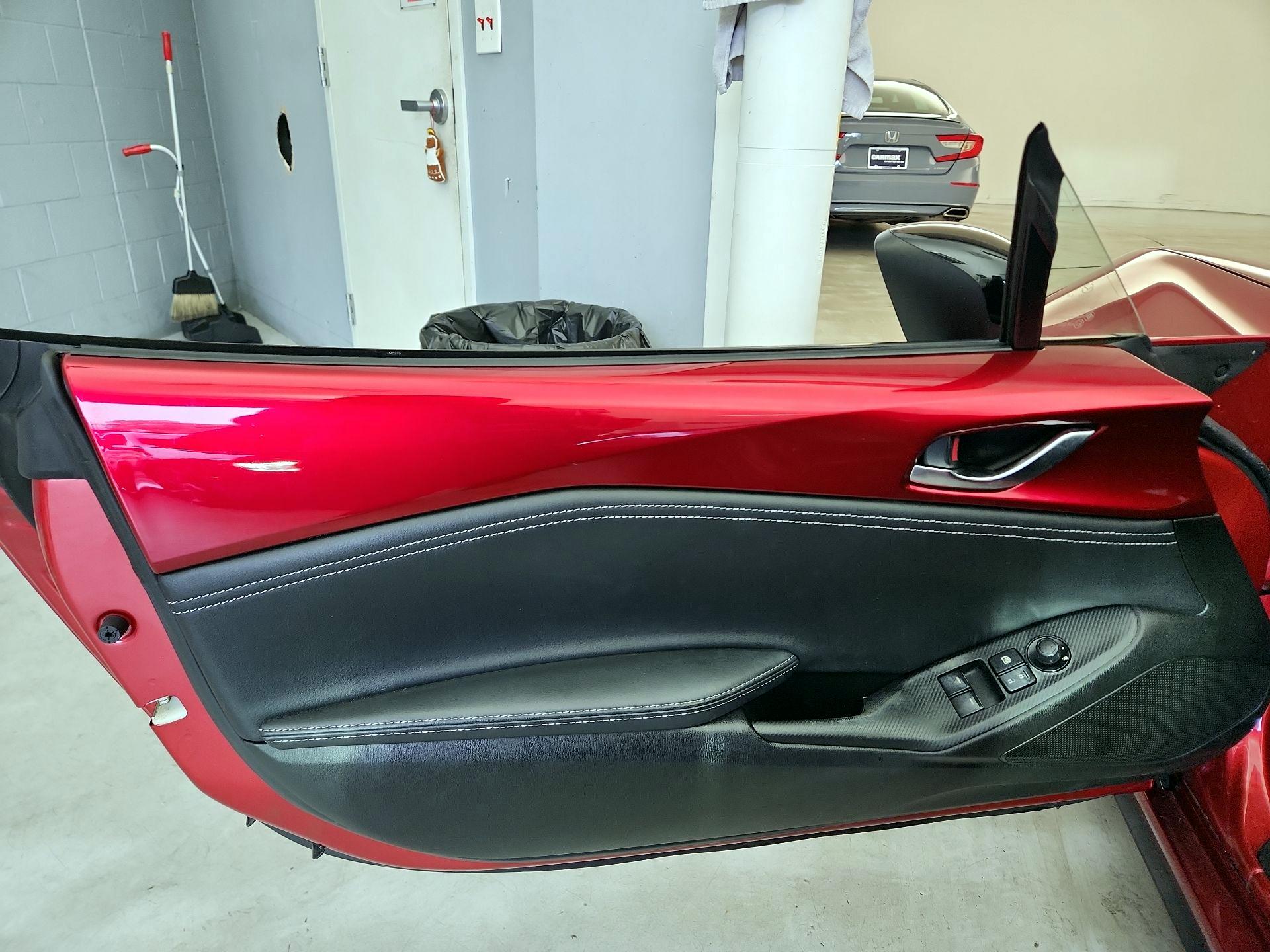 Thumbnail: 2020 Mazda MX-5 Miata - 12