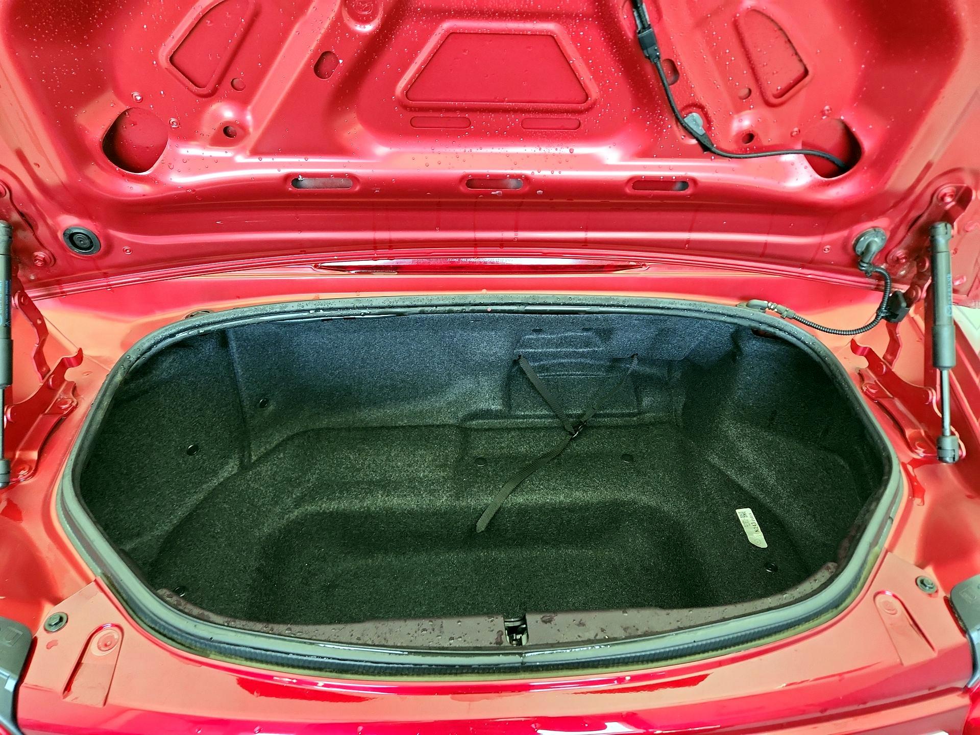 Thumbnail: 2020 Mazda MX-5 Miata - 19