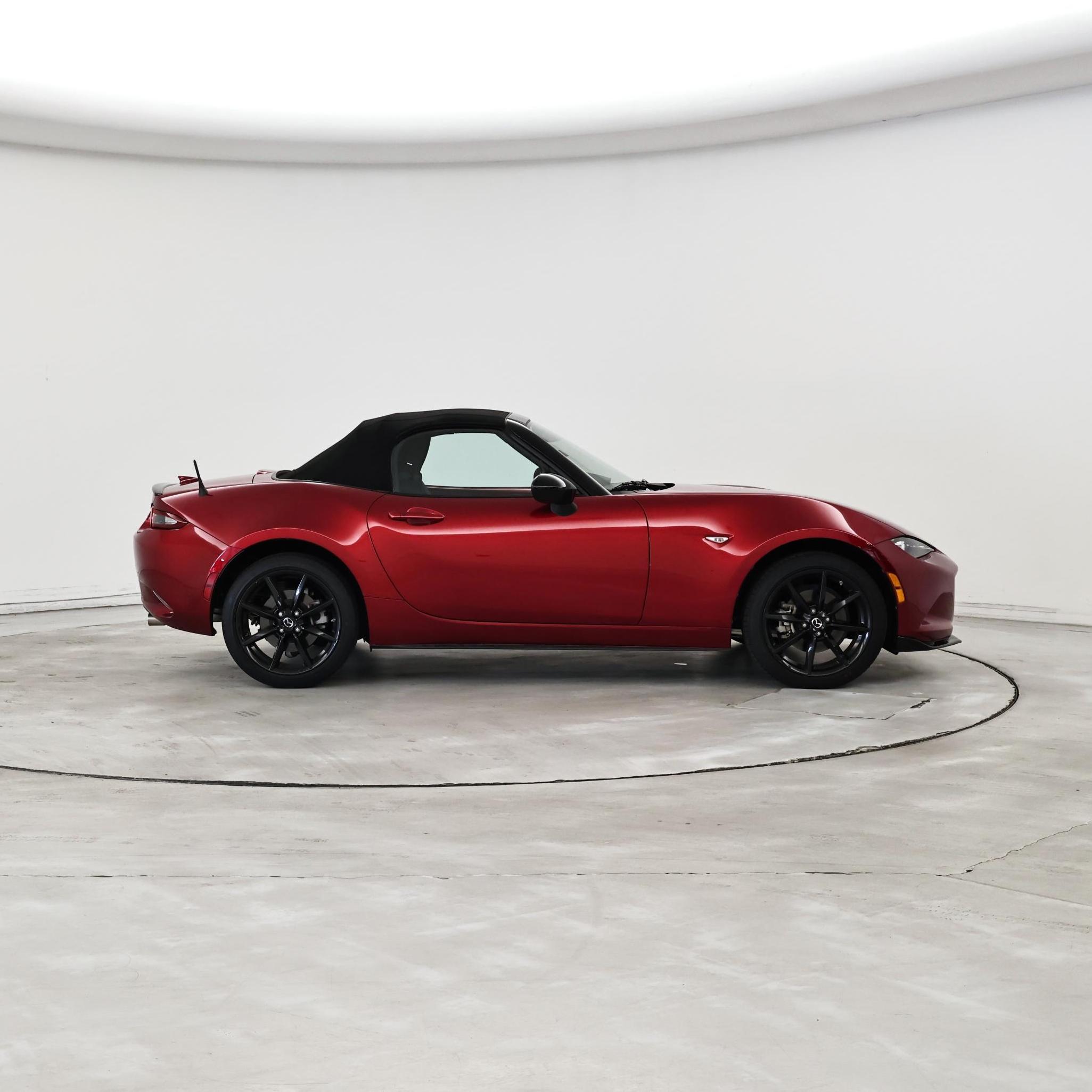 Thumbnail: 2020 Mazda MX-5 Miata - 7