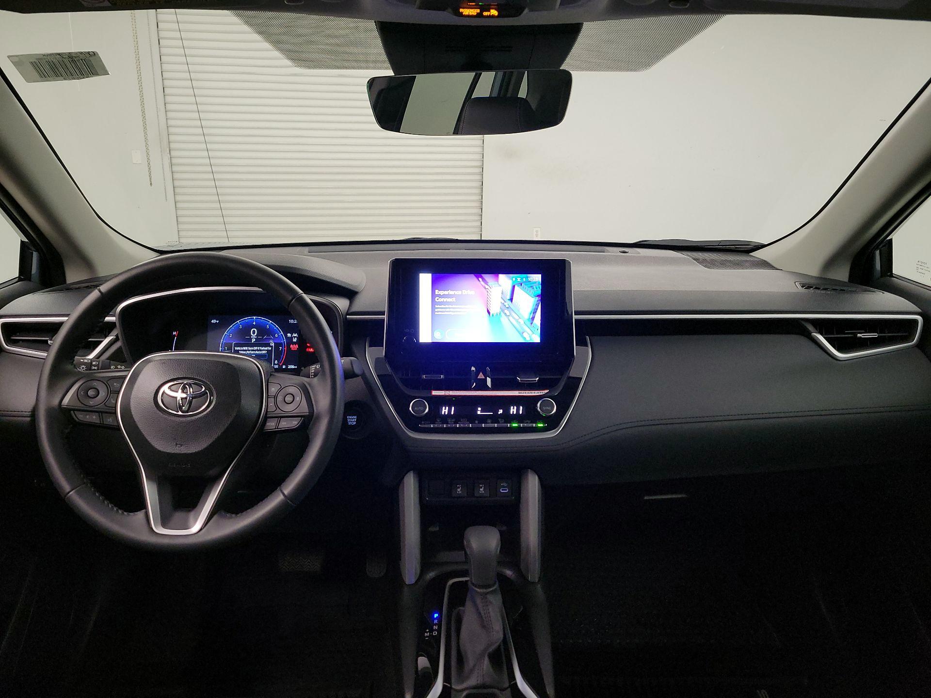 Thumbnail: 2025 Toyota Corolla Cross - 9