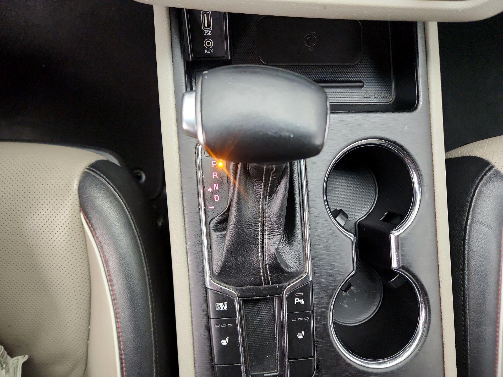 Thumbnail: 2019 Kia Sedona - 17