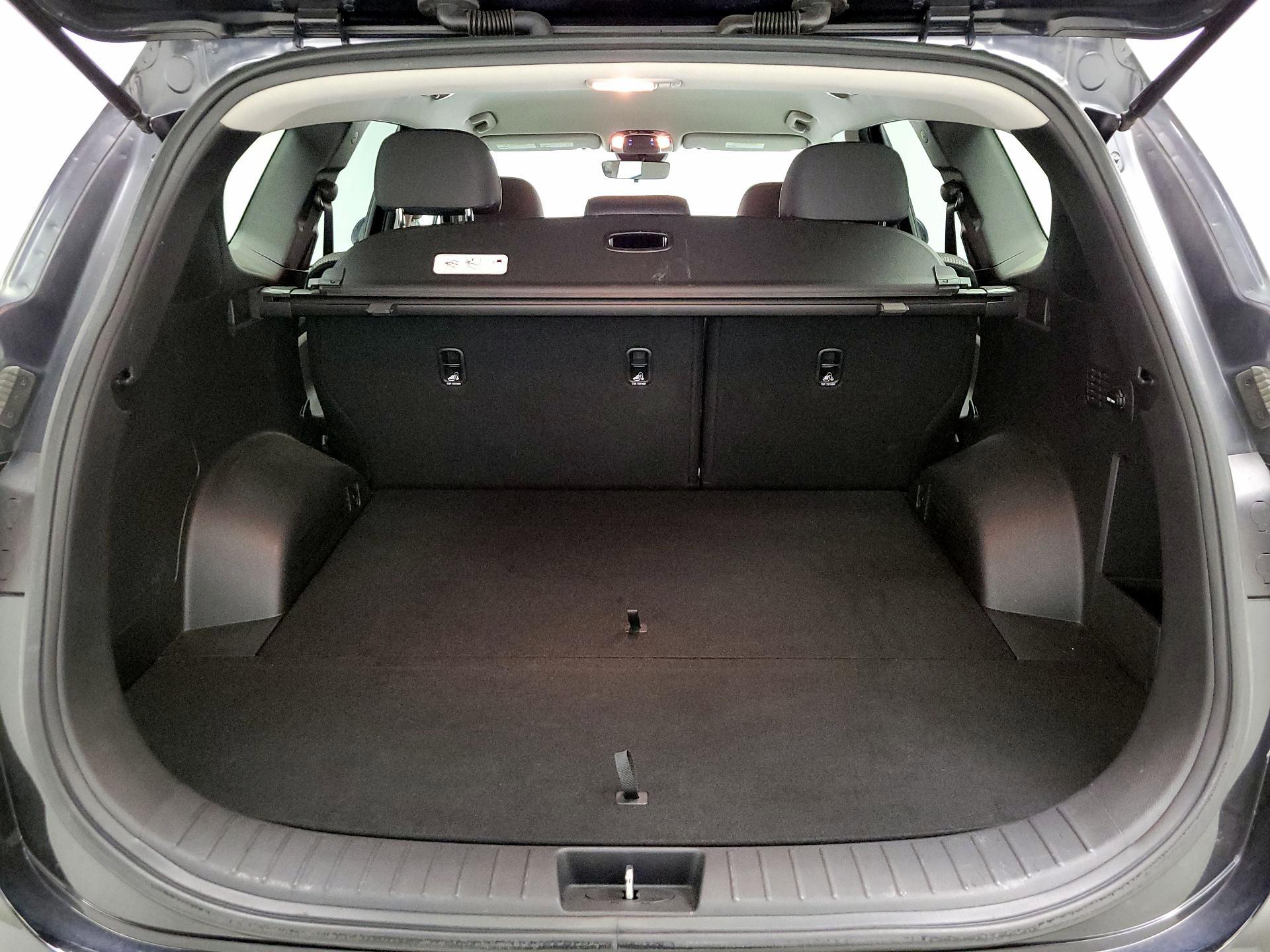 Thumbnail: 2023 Hyundai Santa Fe - 19