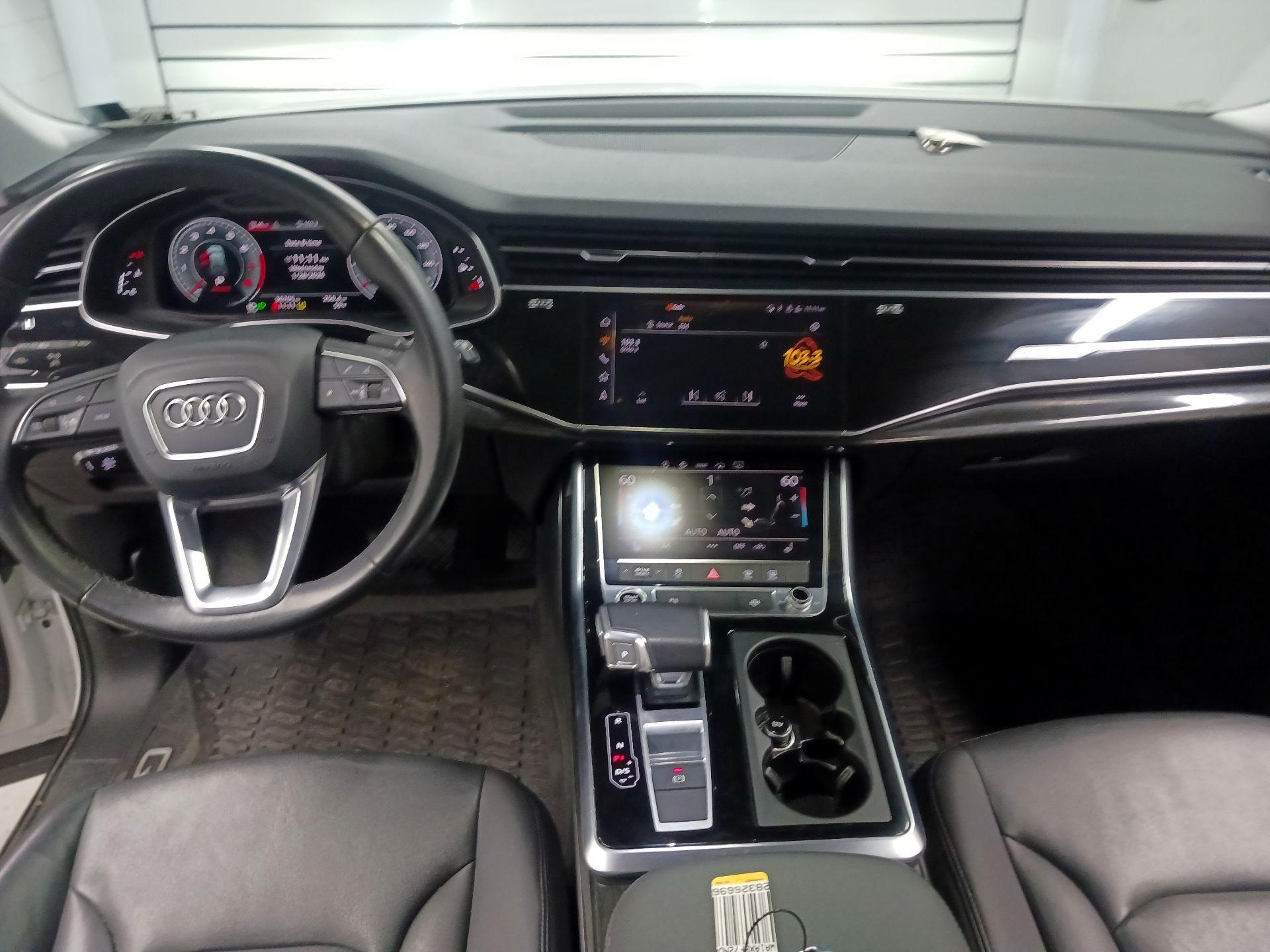Thumbnail: 2022 Audi Q7 - 9