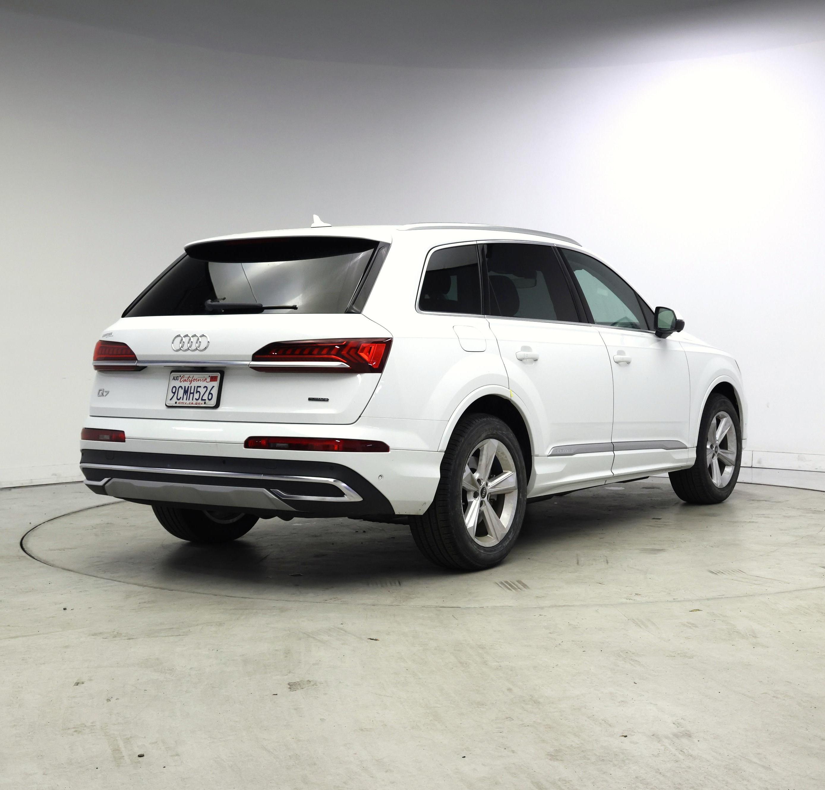 Thumbnail: 2022 Audi Q7 - 8
