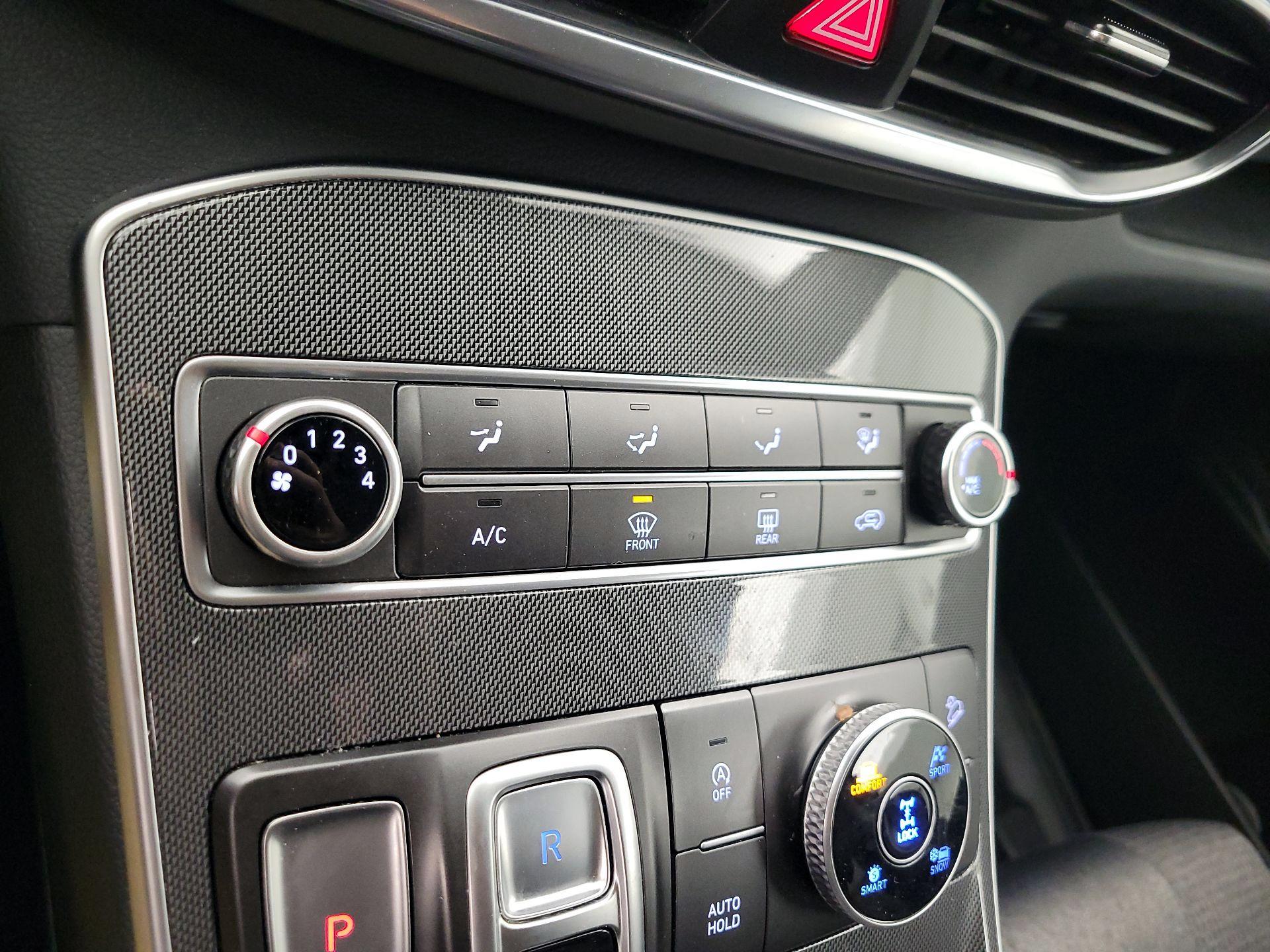 Thumbnail: 2023 Hyundai Santa Fe - 16