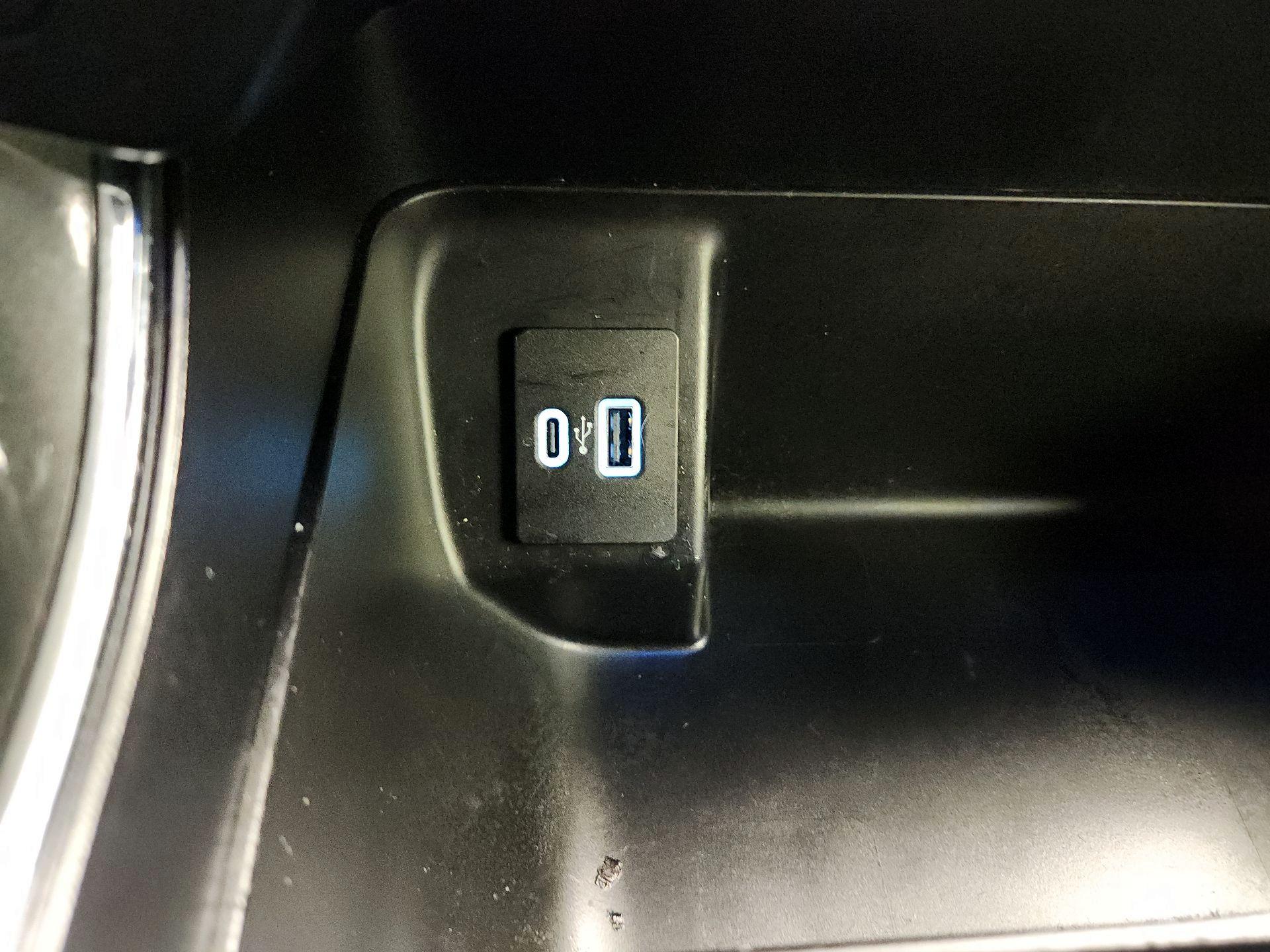 Thumbnail: 2023 Ford F-150 - 17