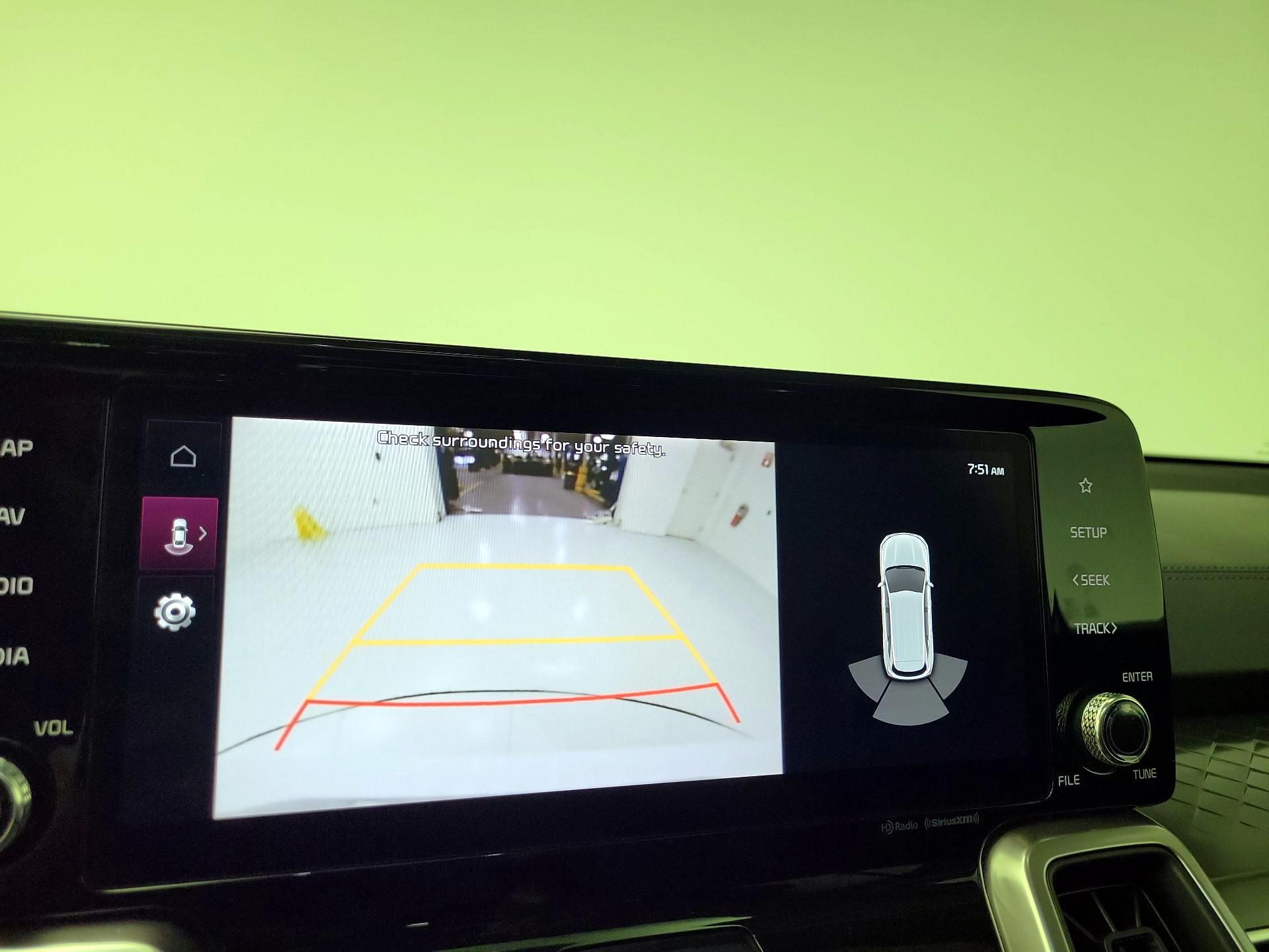 Thumbnail: 2023 Kia Sorento - 14