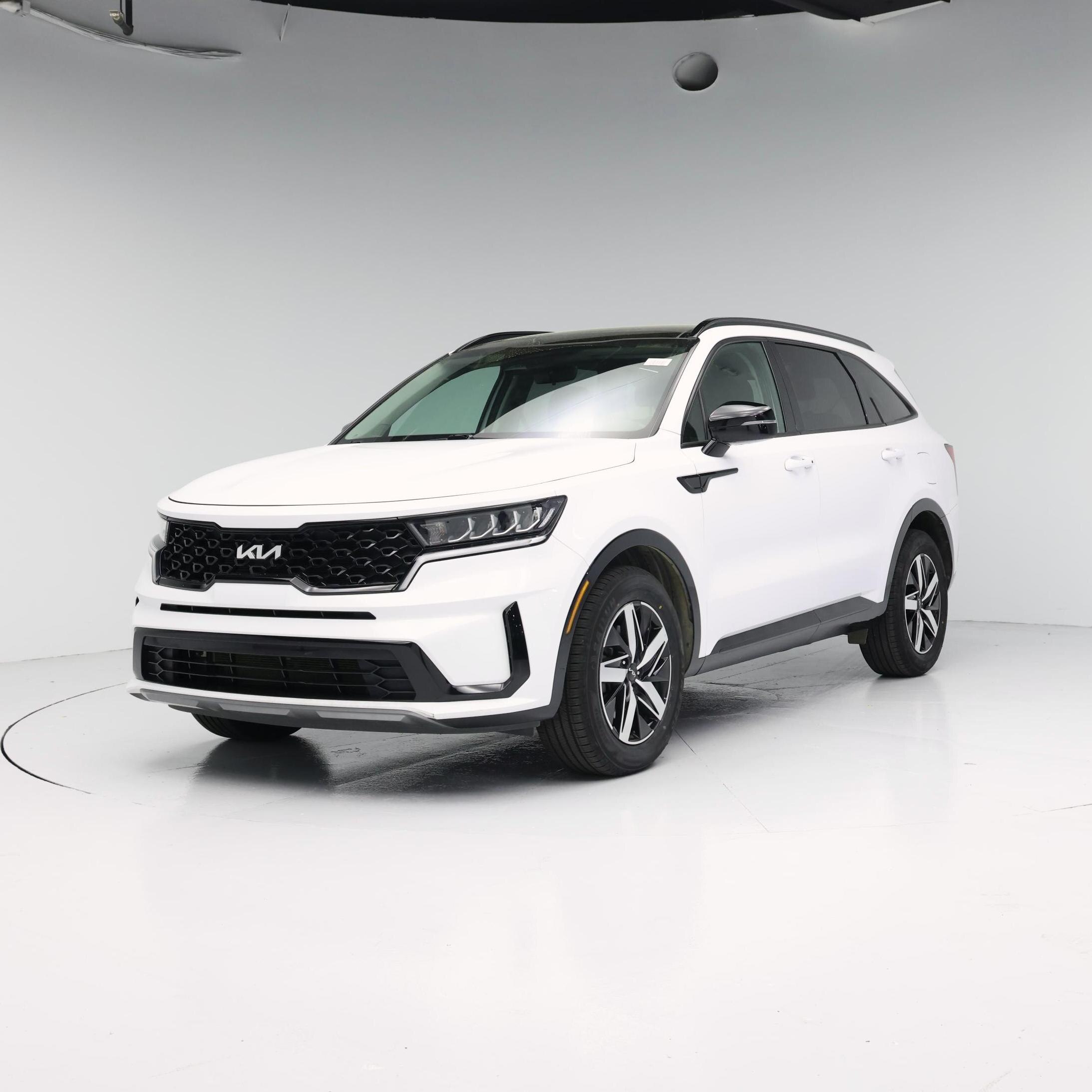 Thumbnail: 2023 Kia Sorento - 4