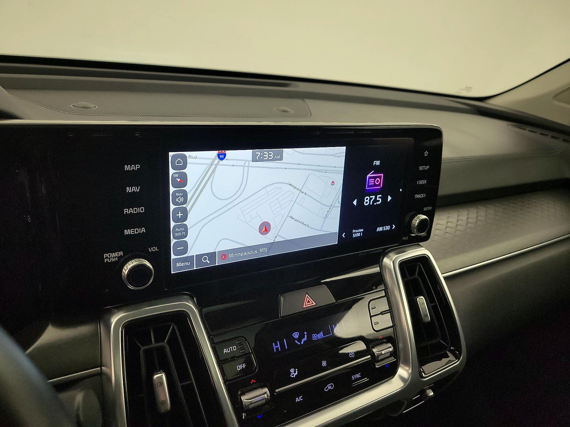 Thumbnail: 2023 Kia Sorento - 14