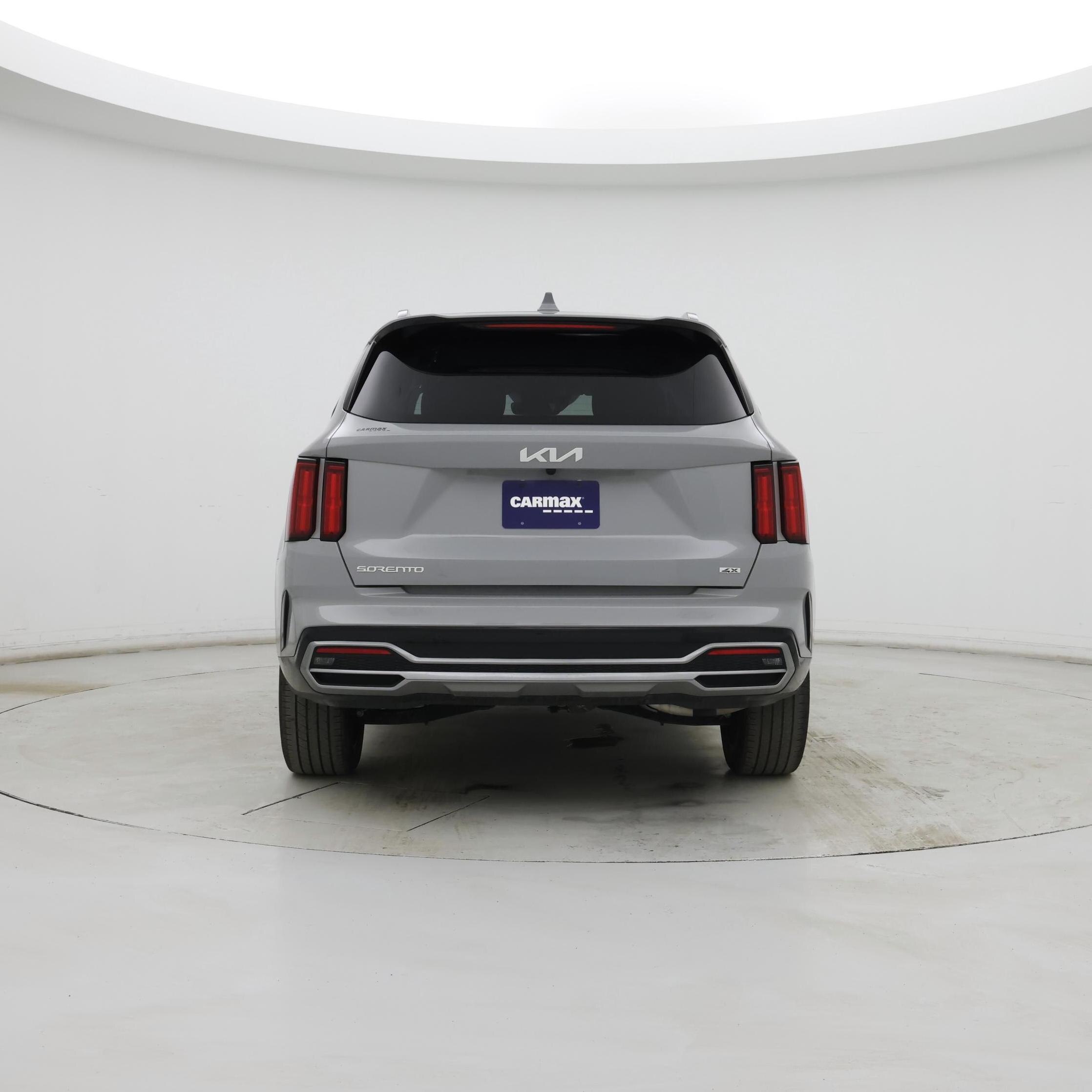 Thumbnail: 2023 Kia Sorento - 6