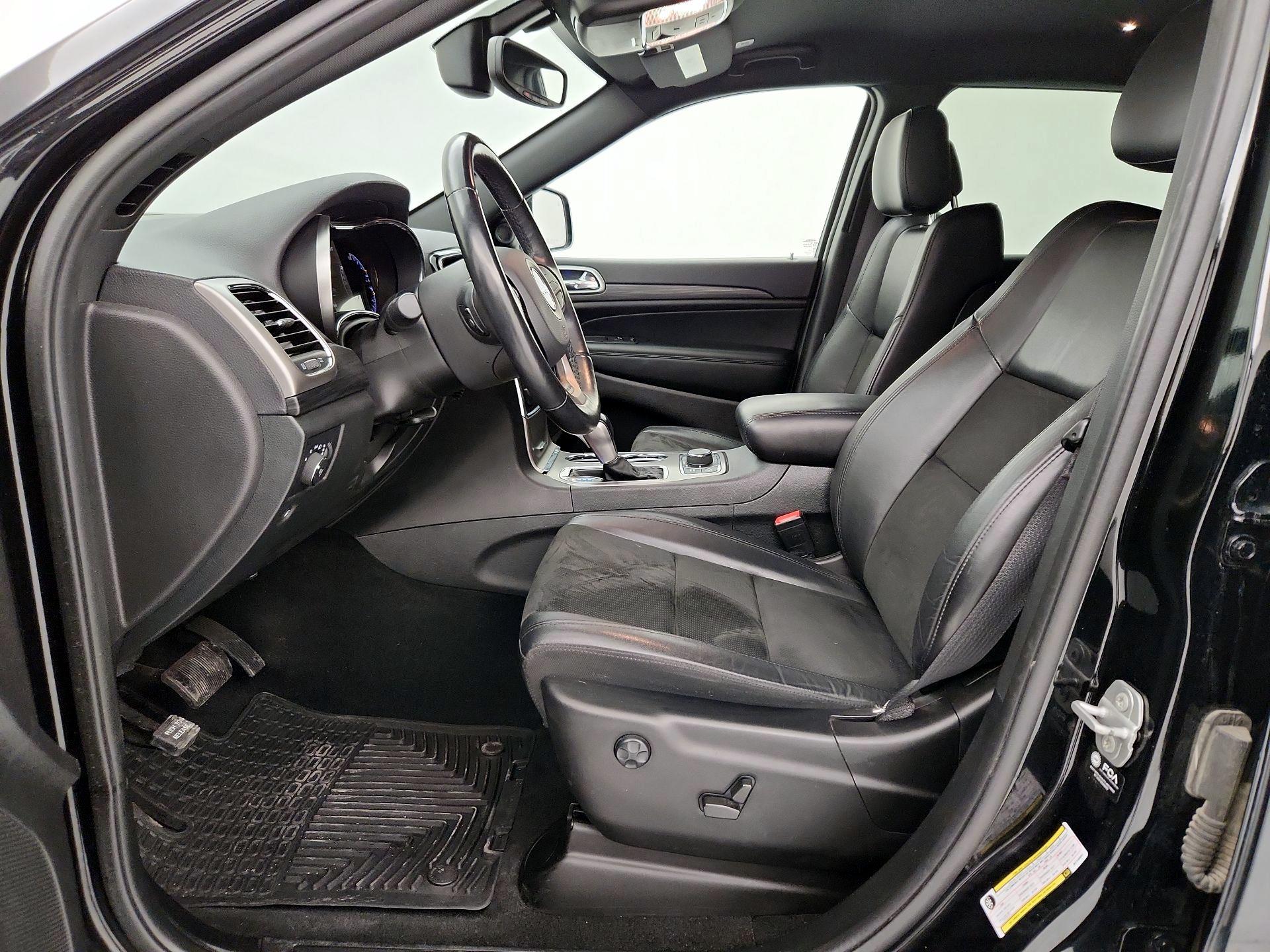 Thumbnail: 2022 Jeep Grand Cherokee - 11