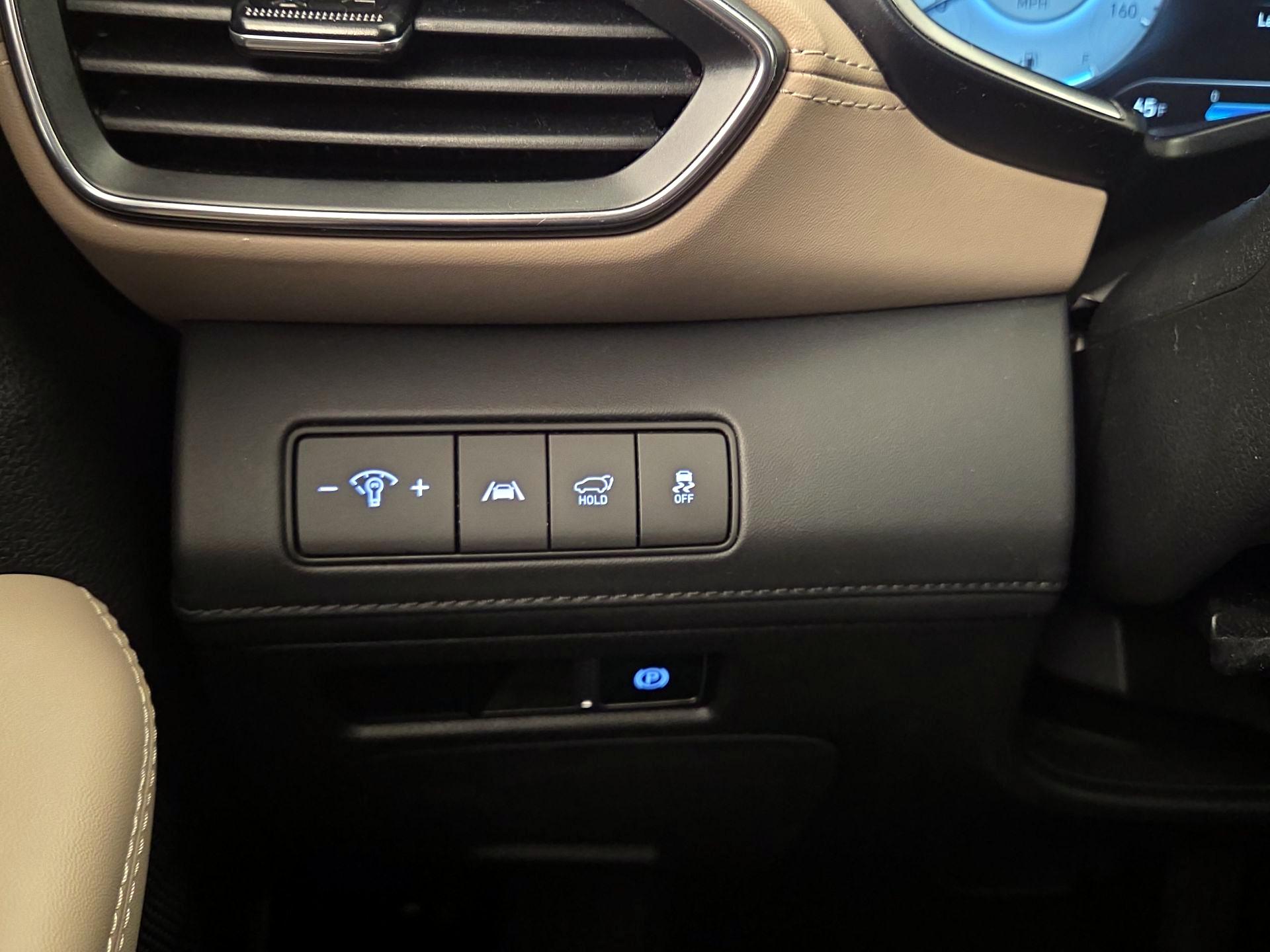 Thumbnail: 2023 Hyundai Santa Fe - 13