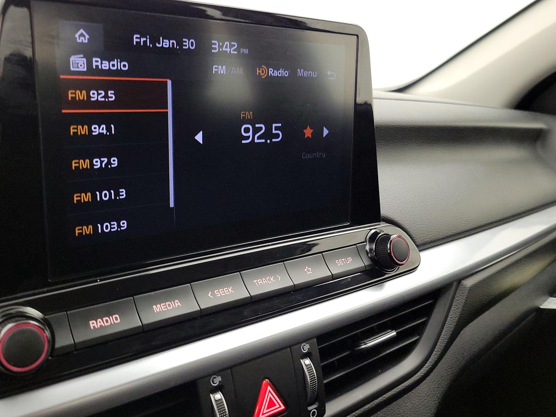 Thumbnail: 2023 Kia Forte - 15