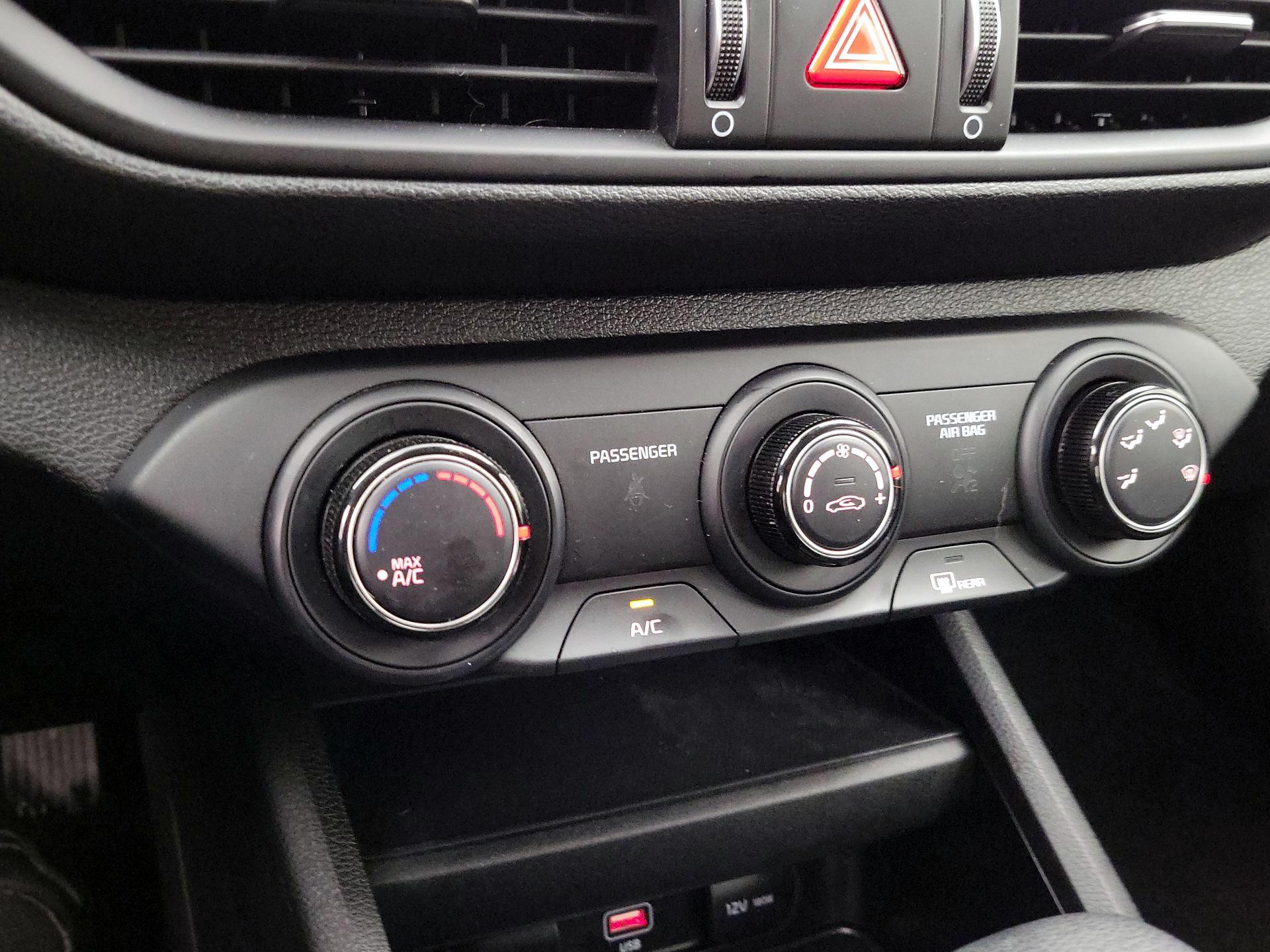 Thumbnail: 2023 Kia Forte - 16