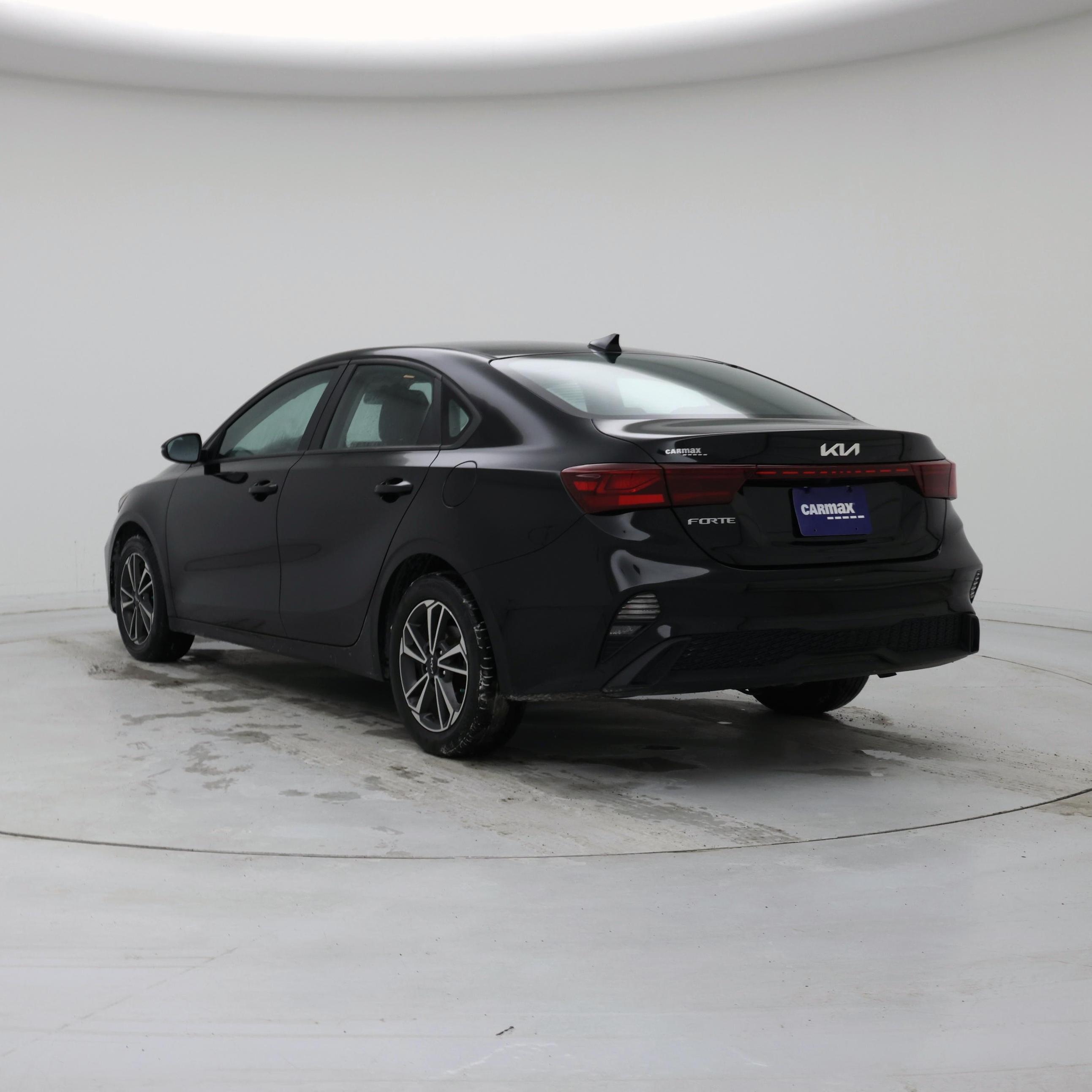 Thumbnail: 2023 Kia Forte - 2