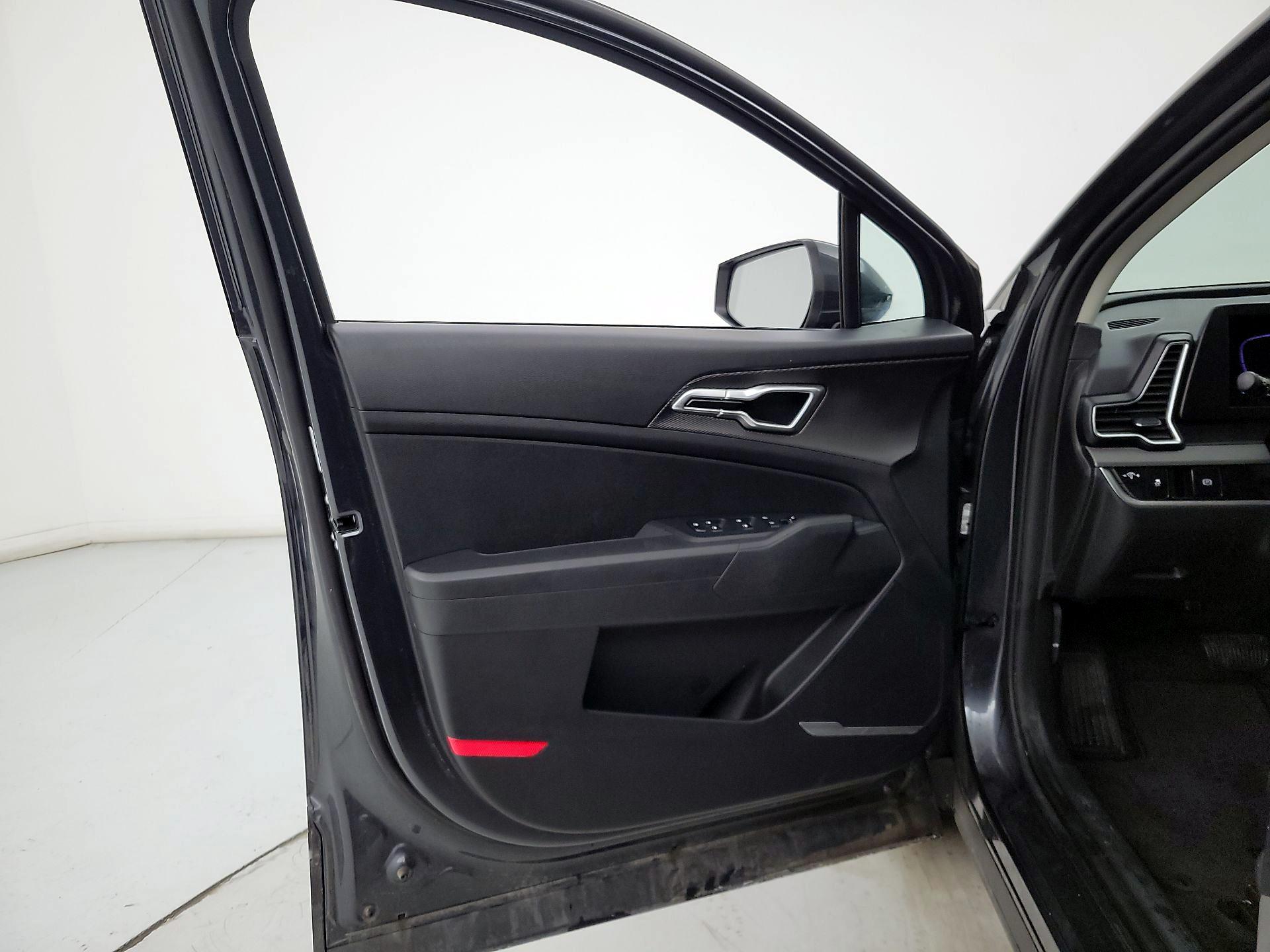 Thumbnail: 2024 Kia Sportage - 12