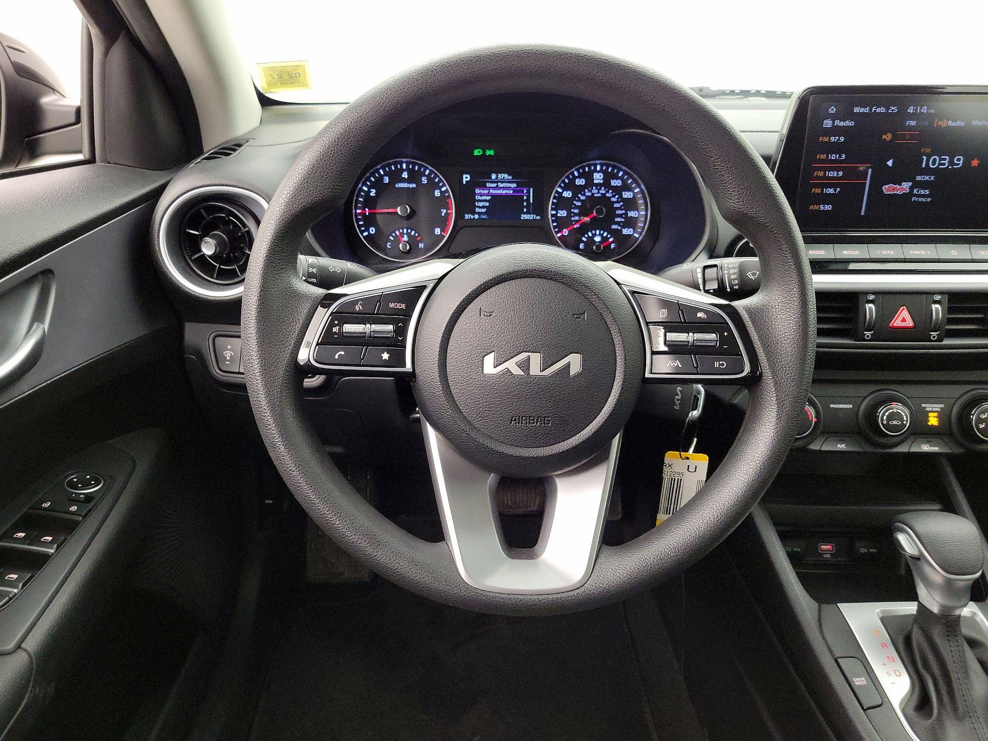 Thumbnail: 2023 Kia Forte - 10