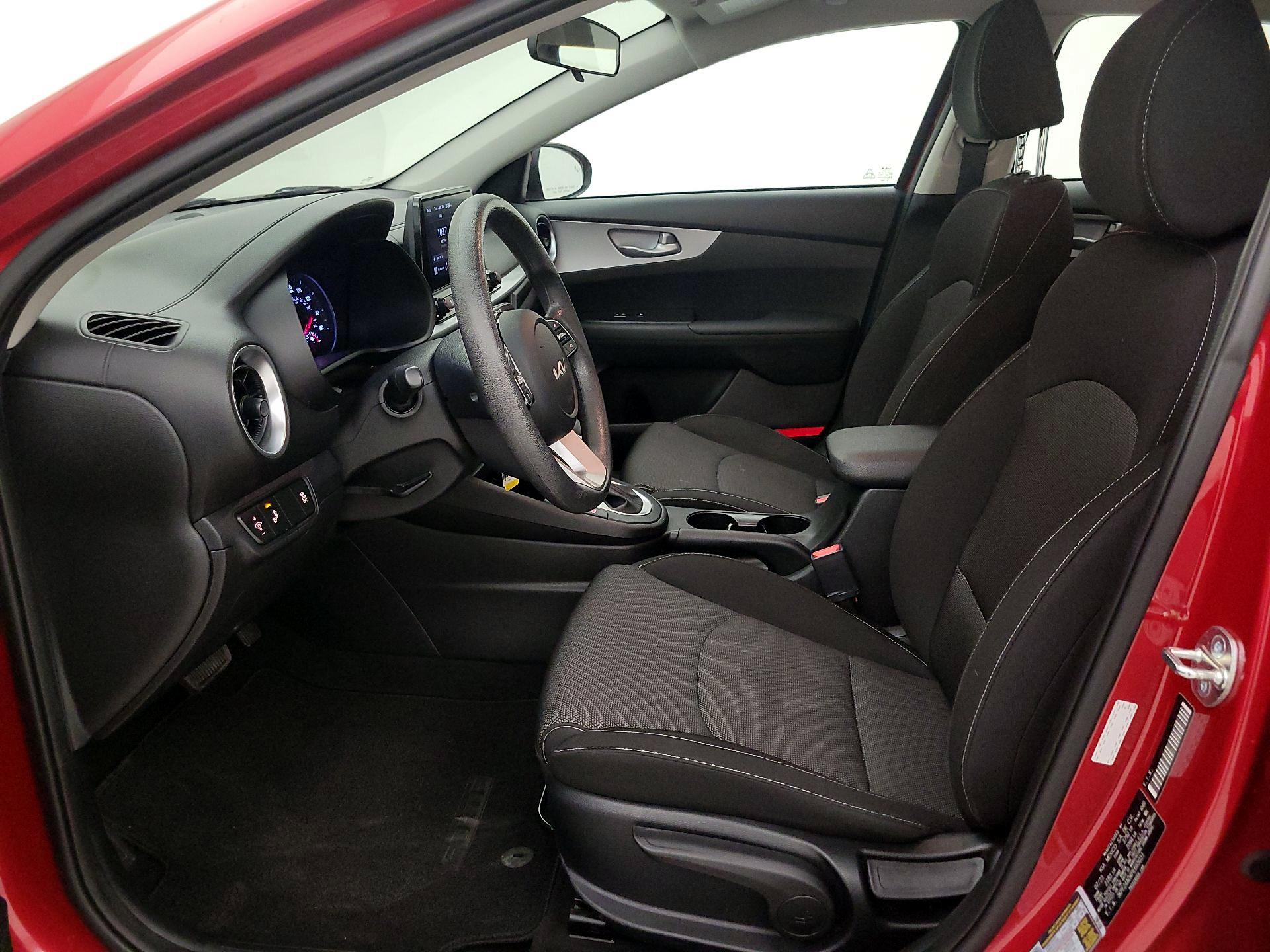 Thumbnail: 2023 Kia Forte - 11