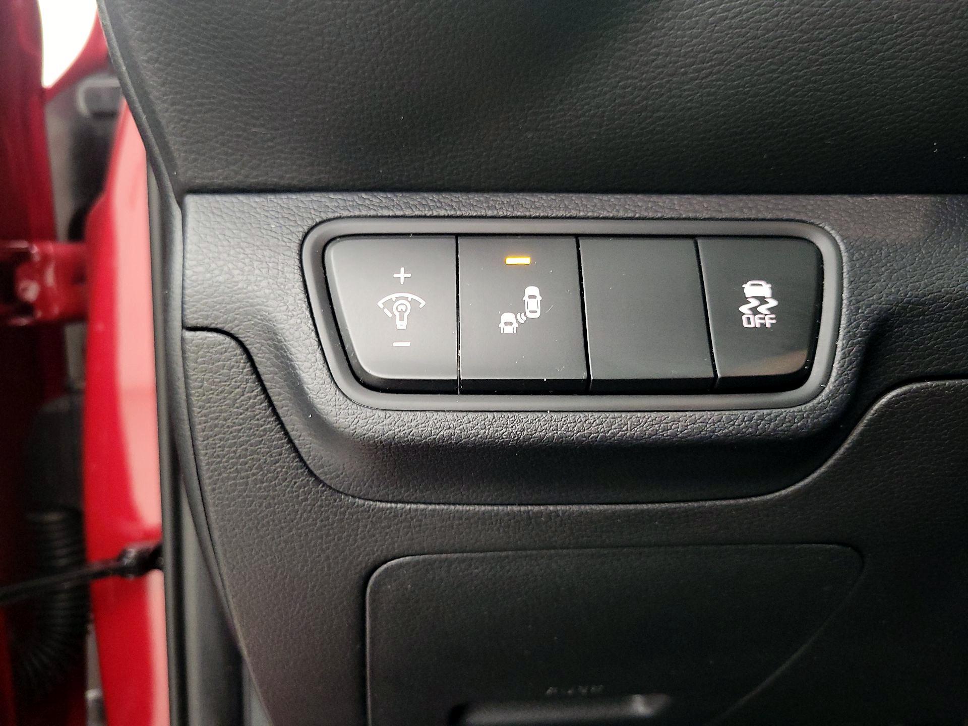 Thumbnail: 2023 Kia Forte - 13