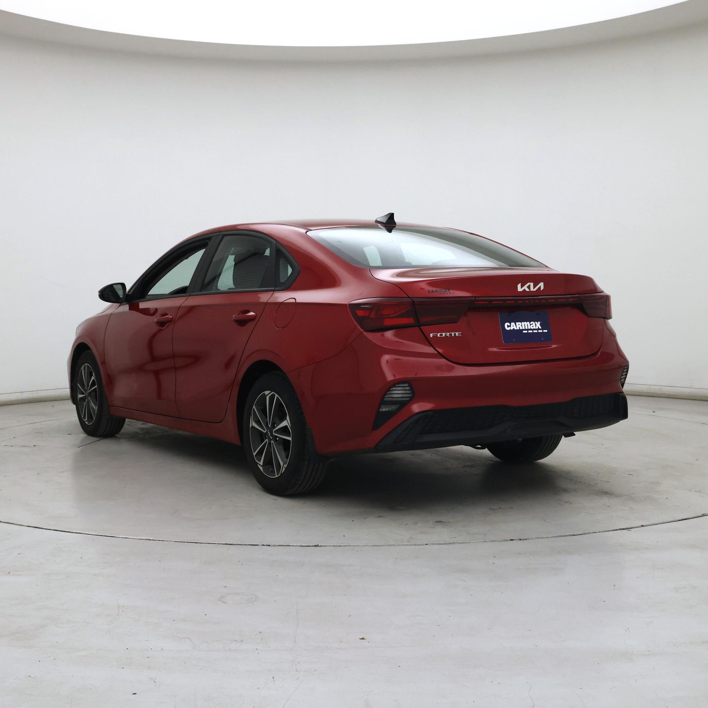 Thumbnail: 2023 Kia Forte - 2