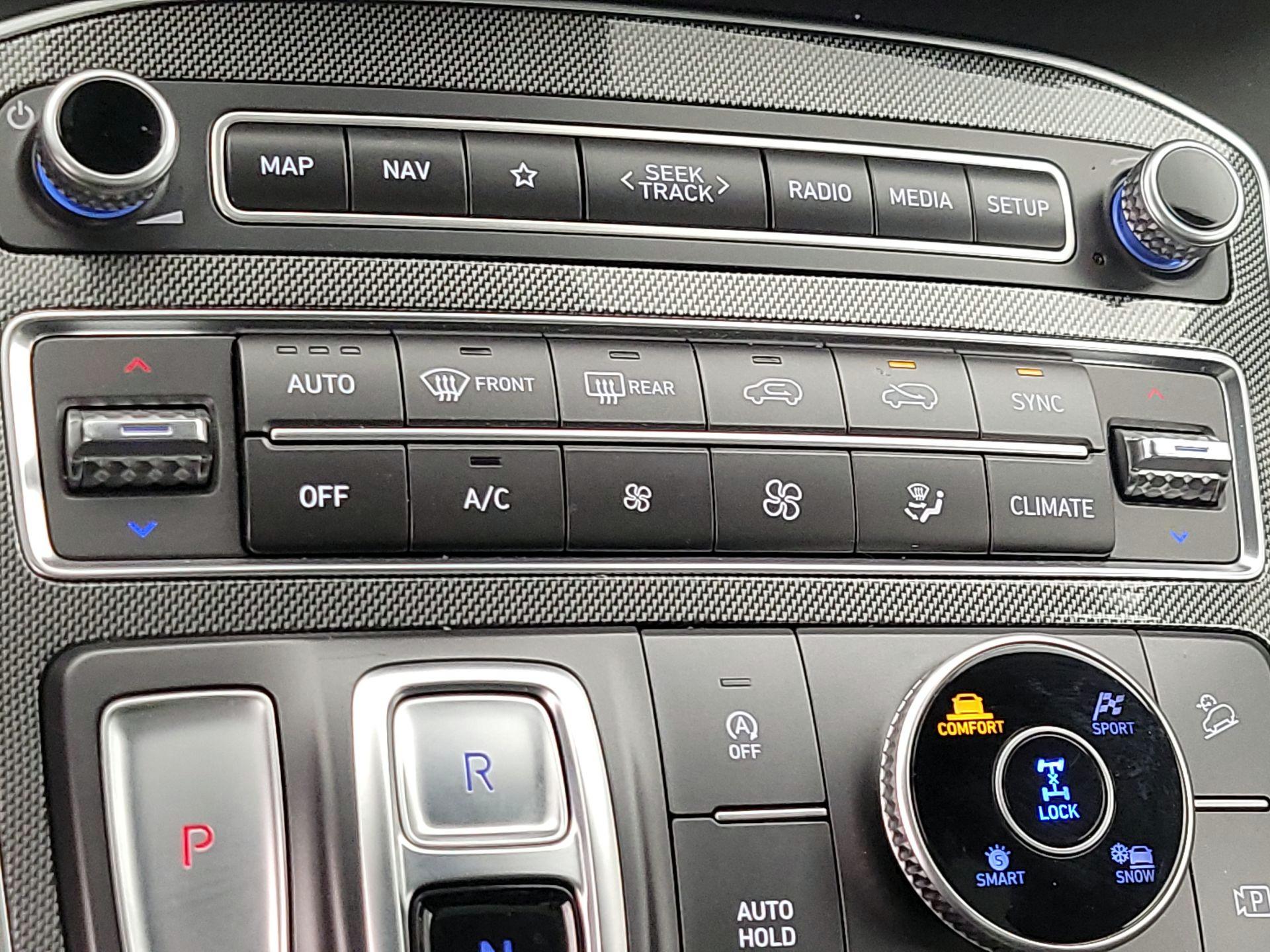 Thumbnail: 2023 Hyundai Santa Fe - 17