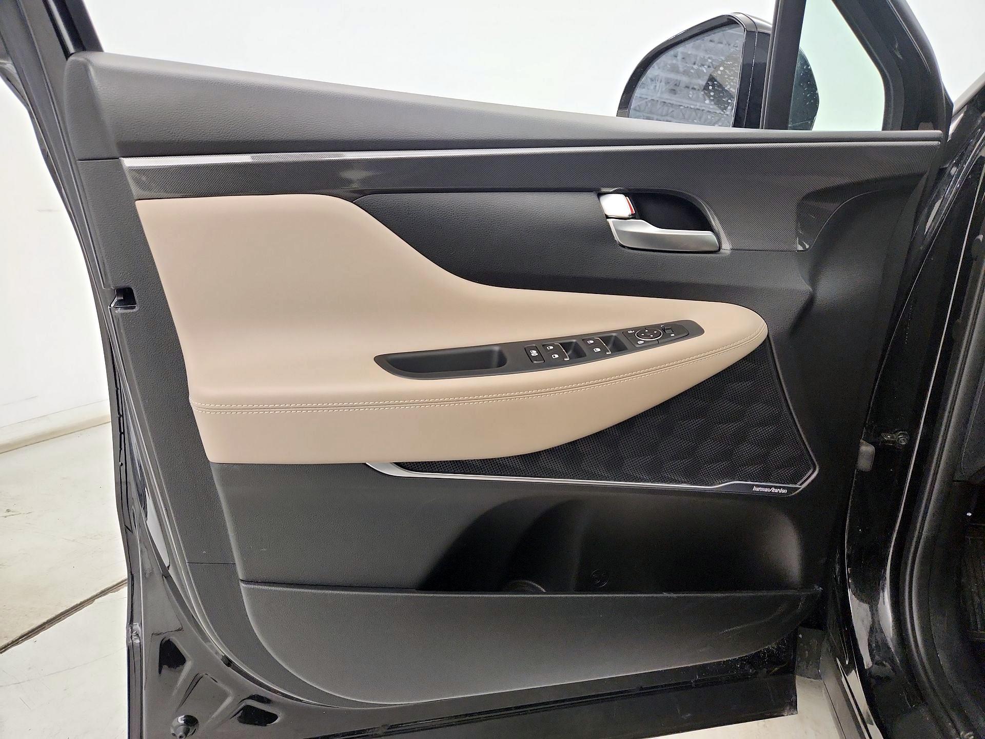 Thumbnail: 2023 Hyundai Santa Fe - 12