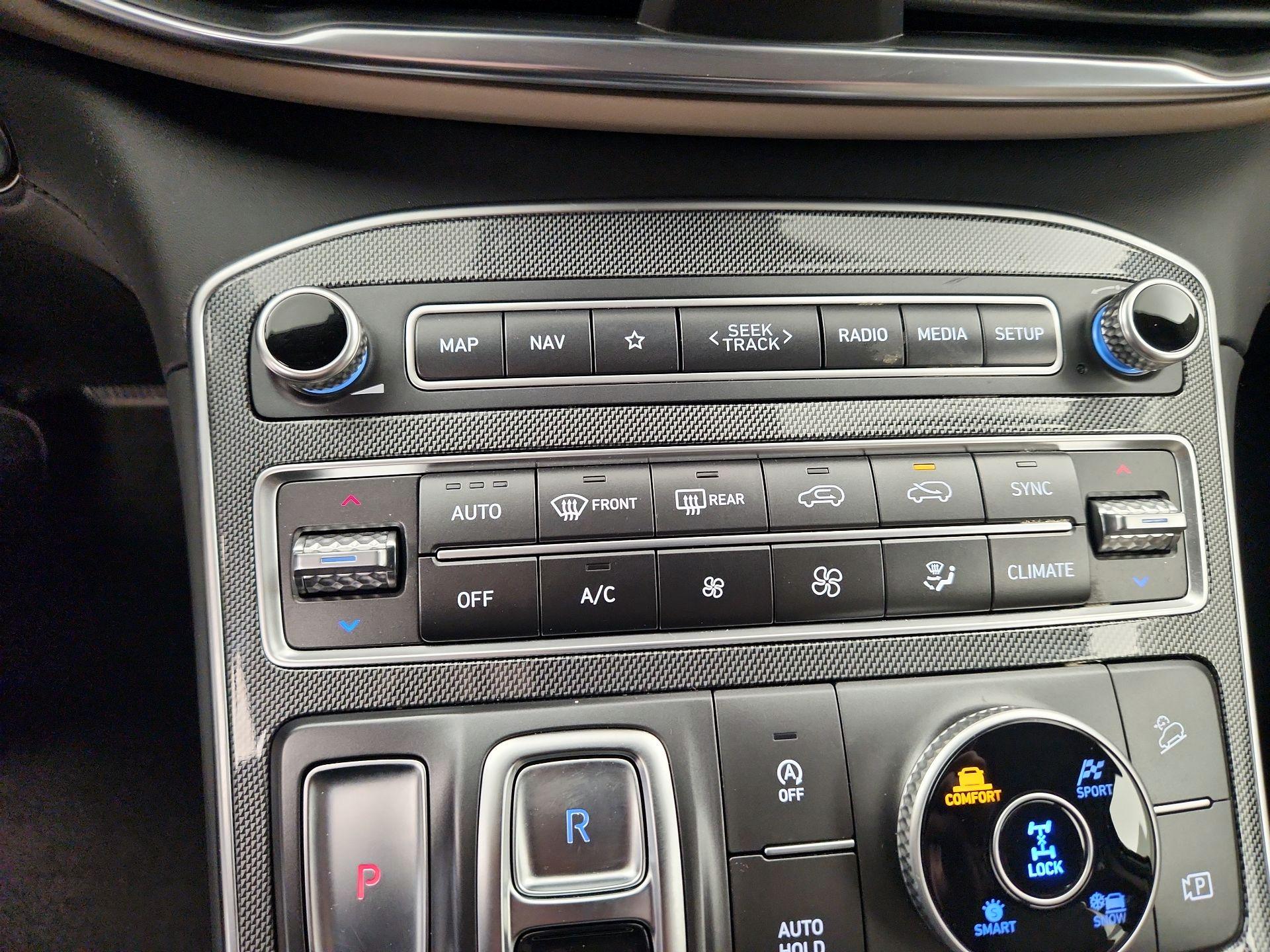 Thumbnail: 2023 Hyundai Santa Fe - 17