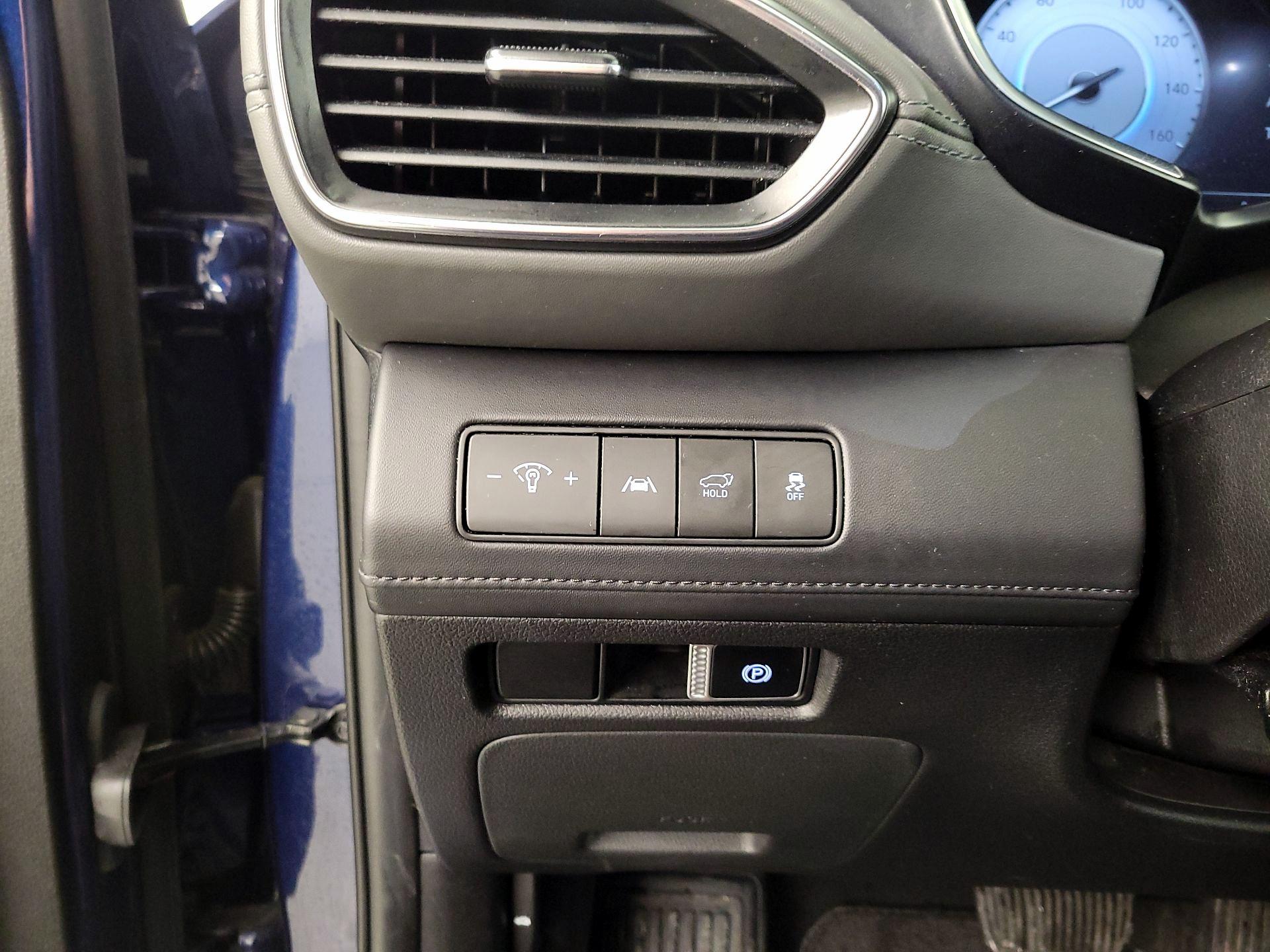 Thumbnail: 2023 Hyundai Santa Fe - 13