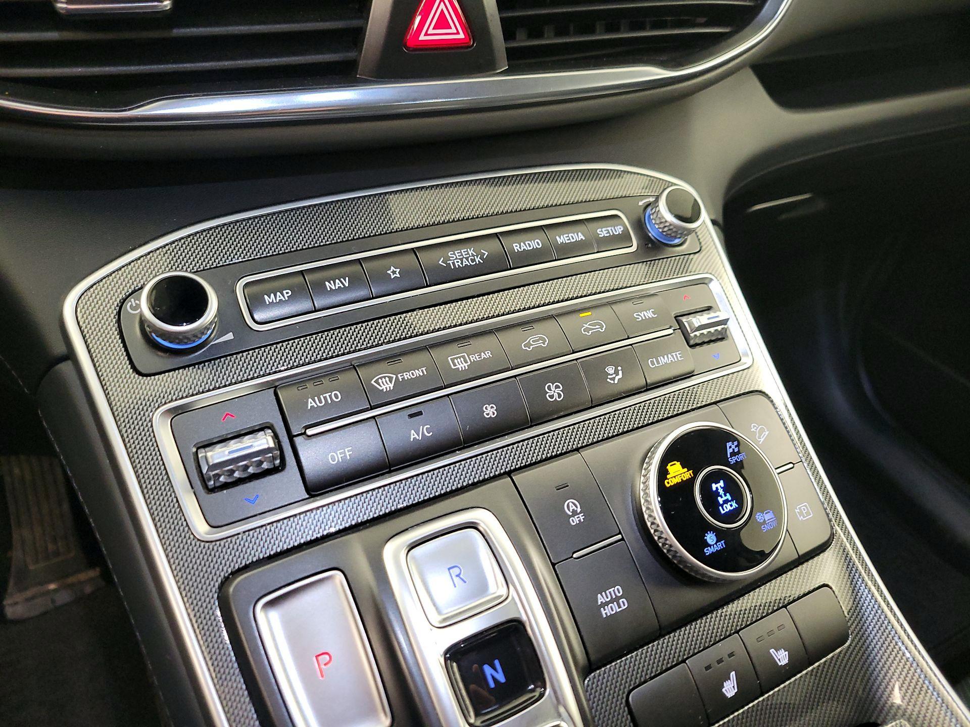 Thumbnail: 2023 Hyundai Santa Fe - 17