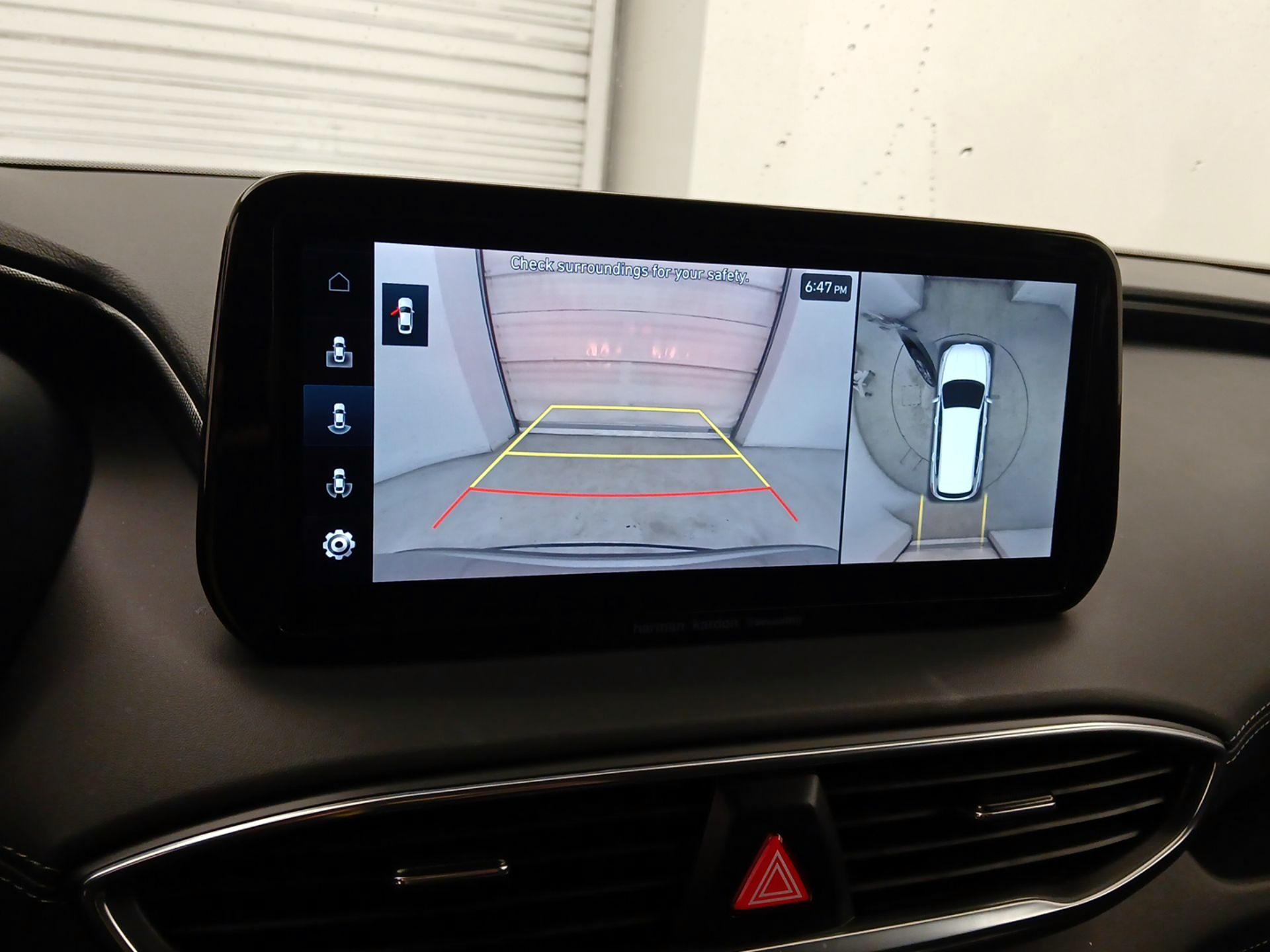 Thumbnail: 2023 Hyundai Santa Fe - 15