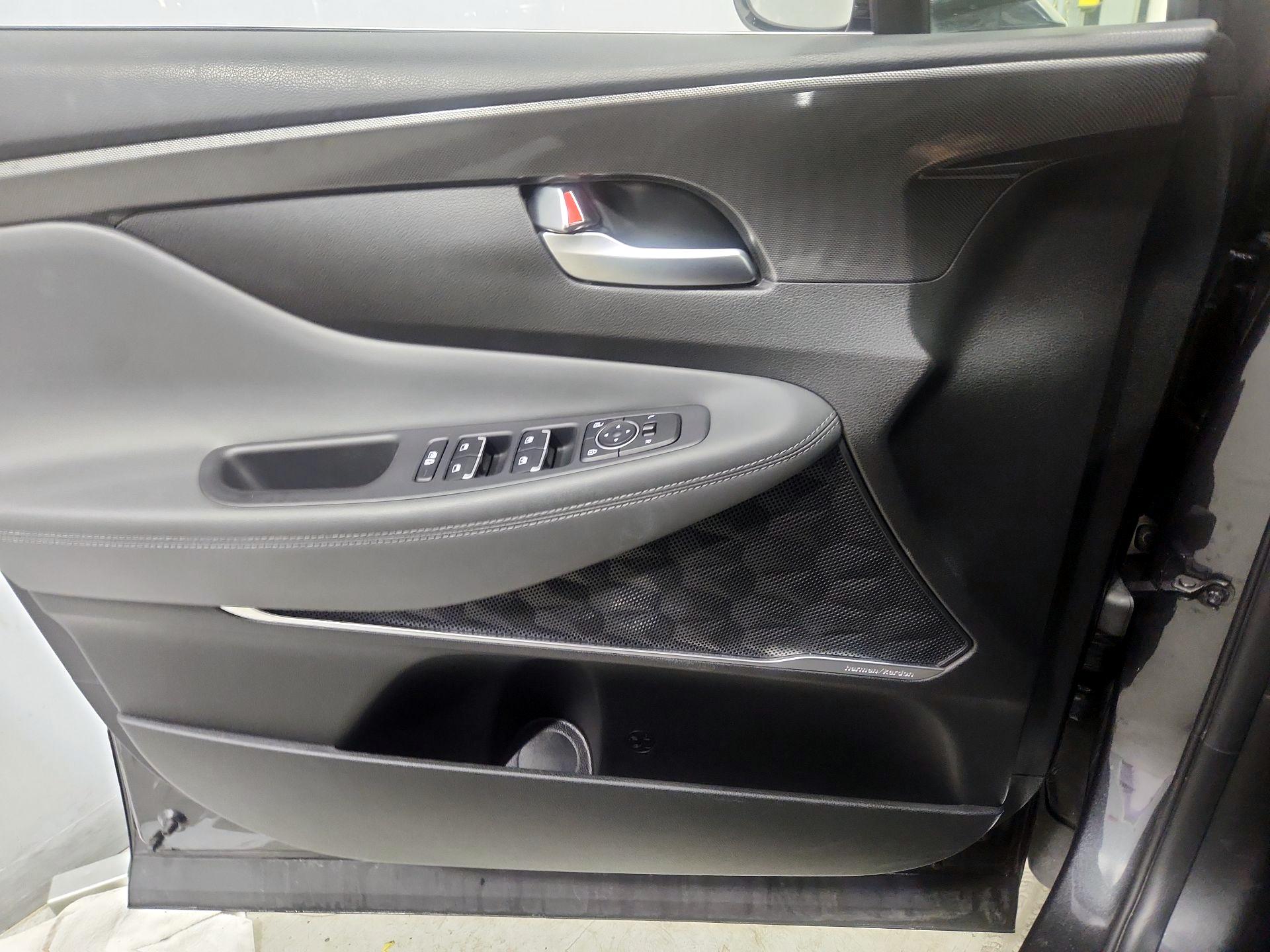 Thumbnail: 2023 Hyundai Santa Fe - 12