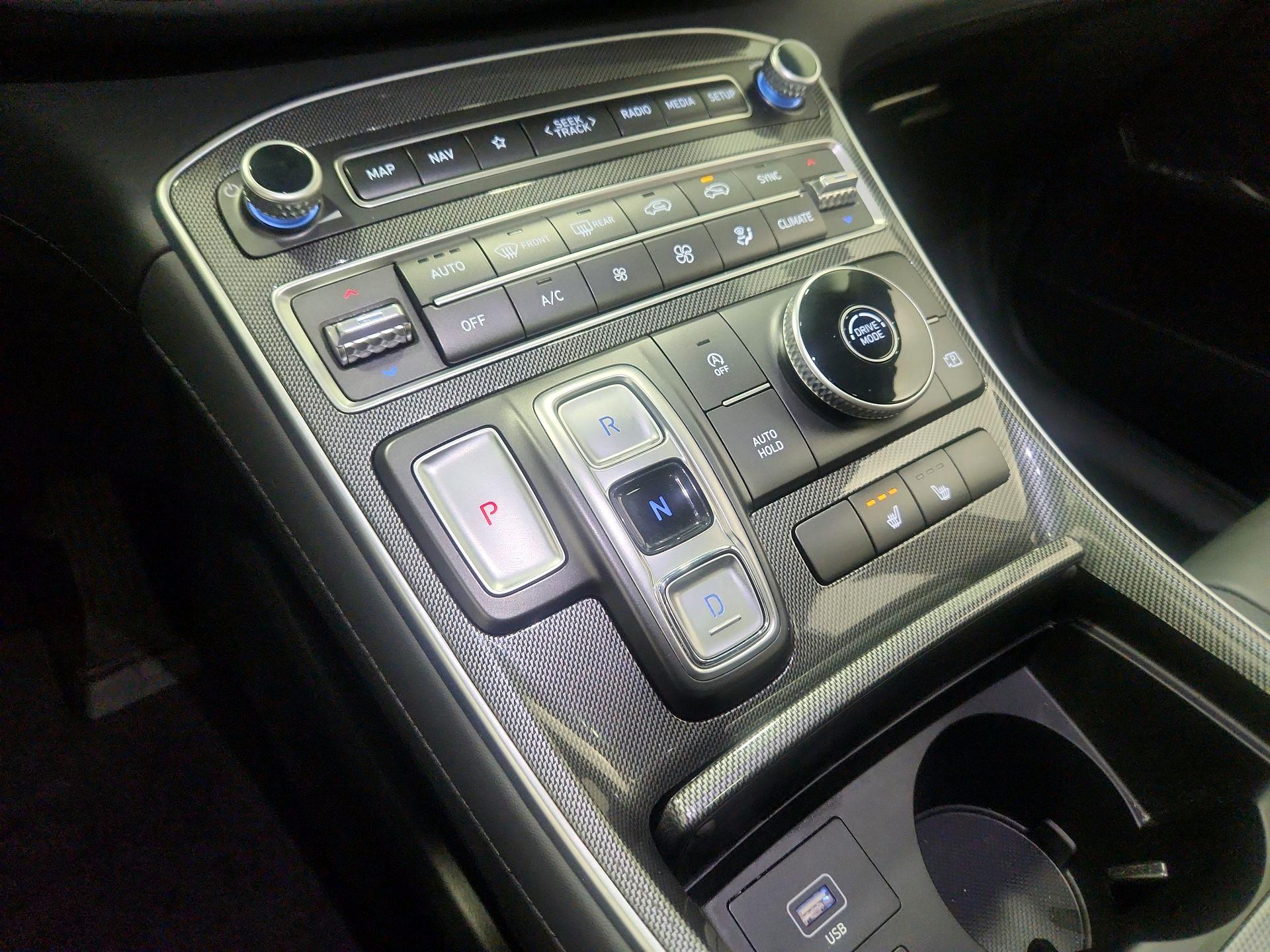 Thumbnail: 2023 Hyundai Santa Fe - 18