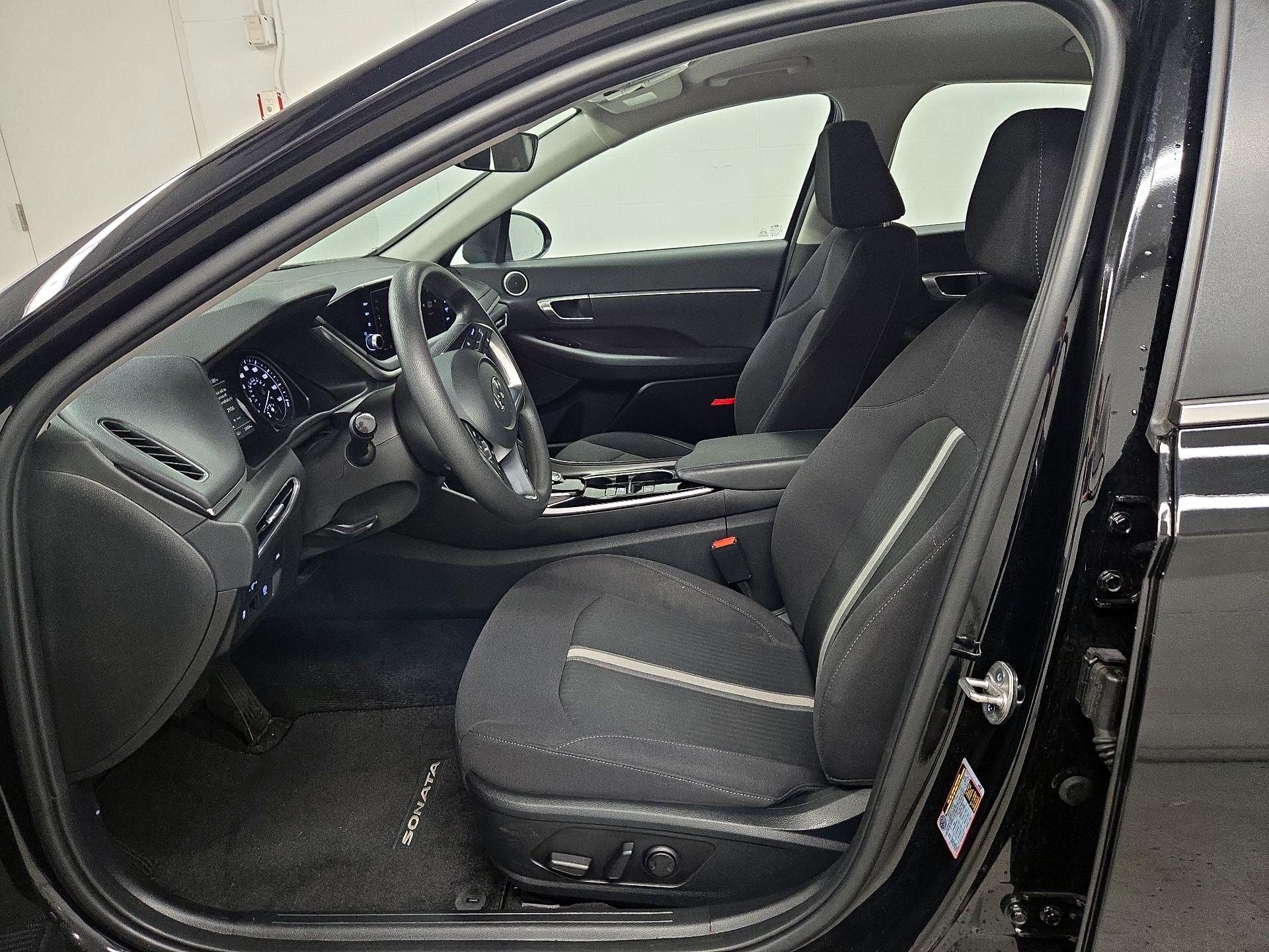 Thumbnail: 2023 Hyundai Sonata - 11