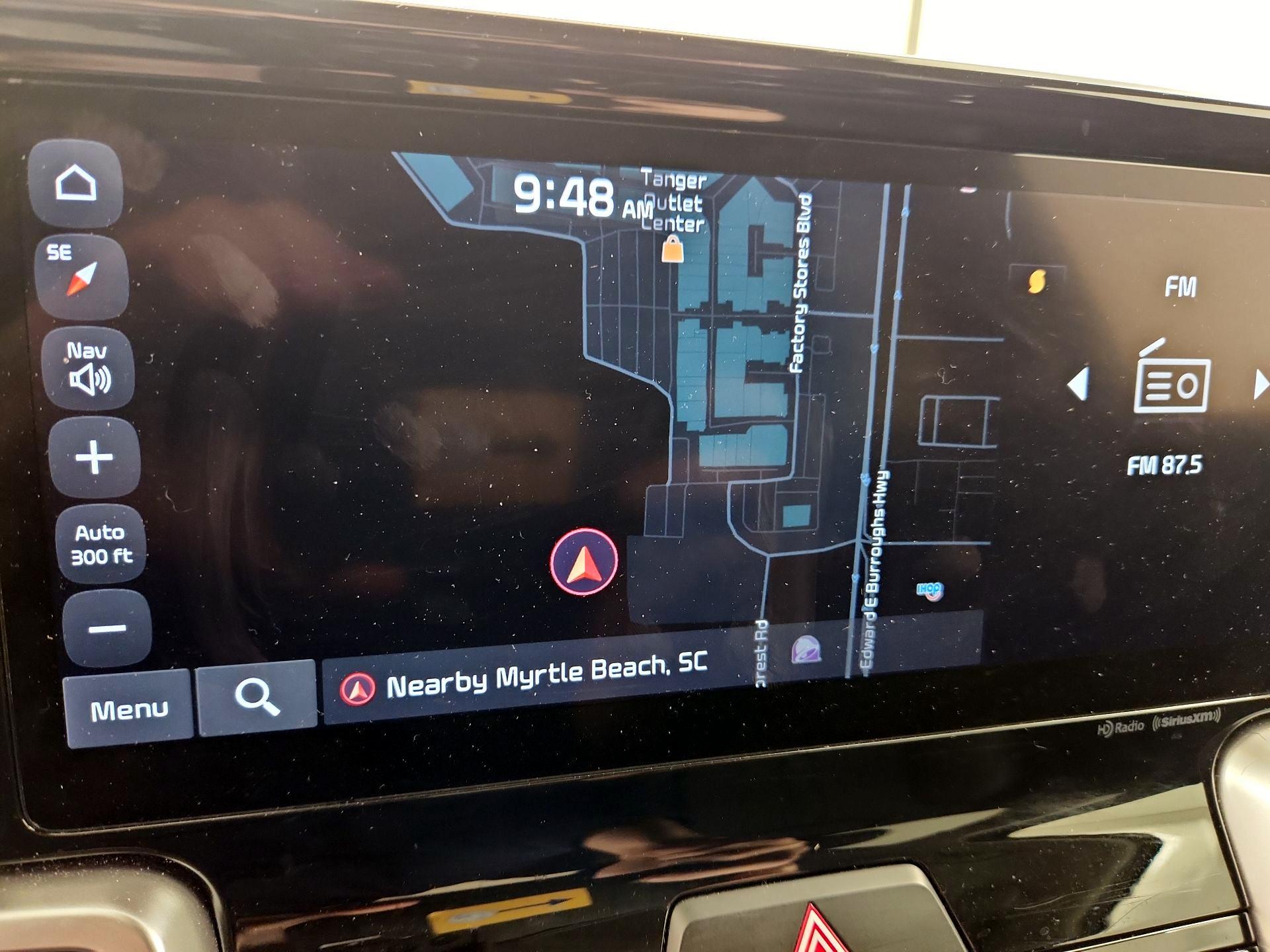 Thumbnail: 2023 Kia Sorento - 14