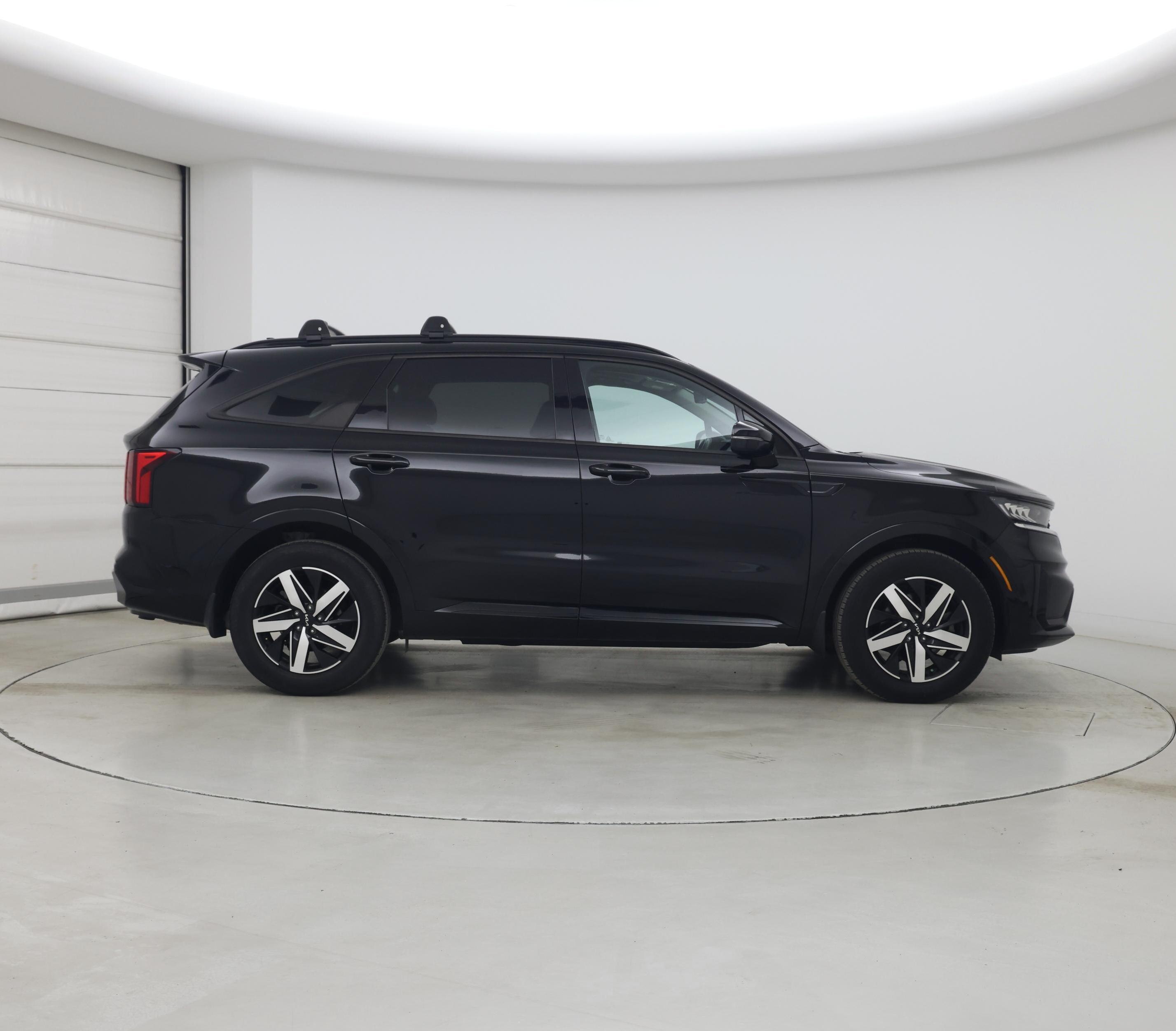 Thumbnail: 2023 Kia Sorento - 7