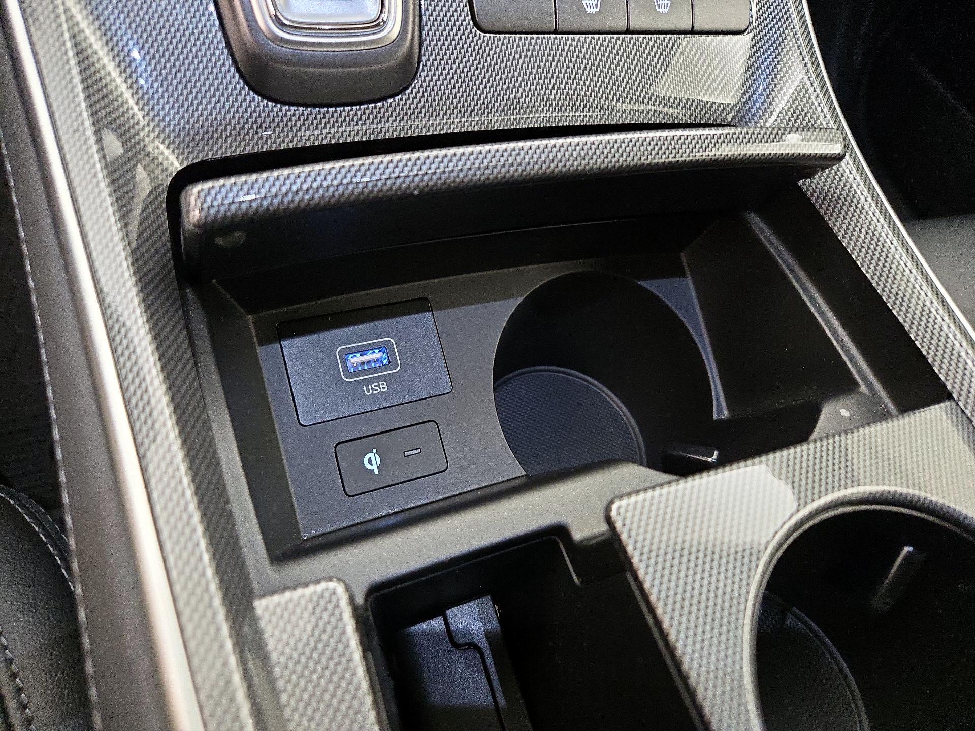 Thumbnail: 2023 Hyundai Santa Fe - 19