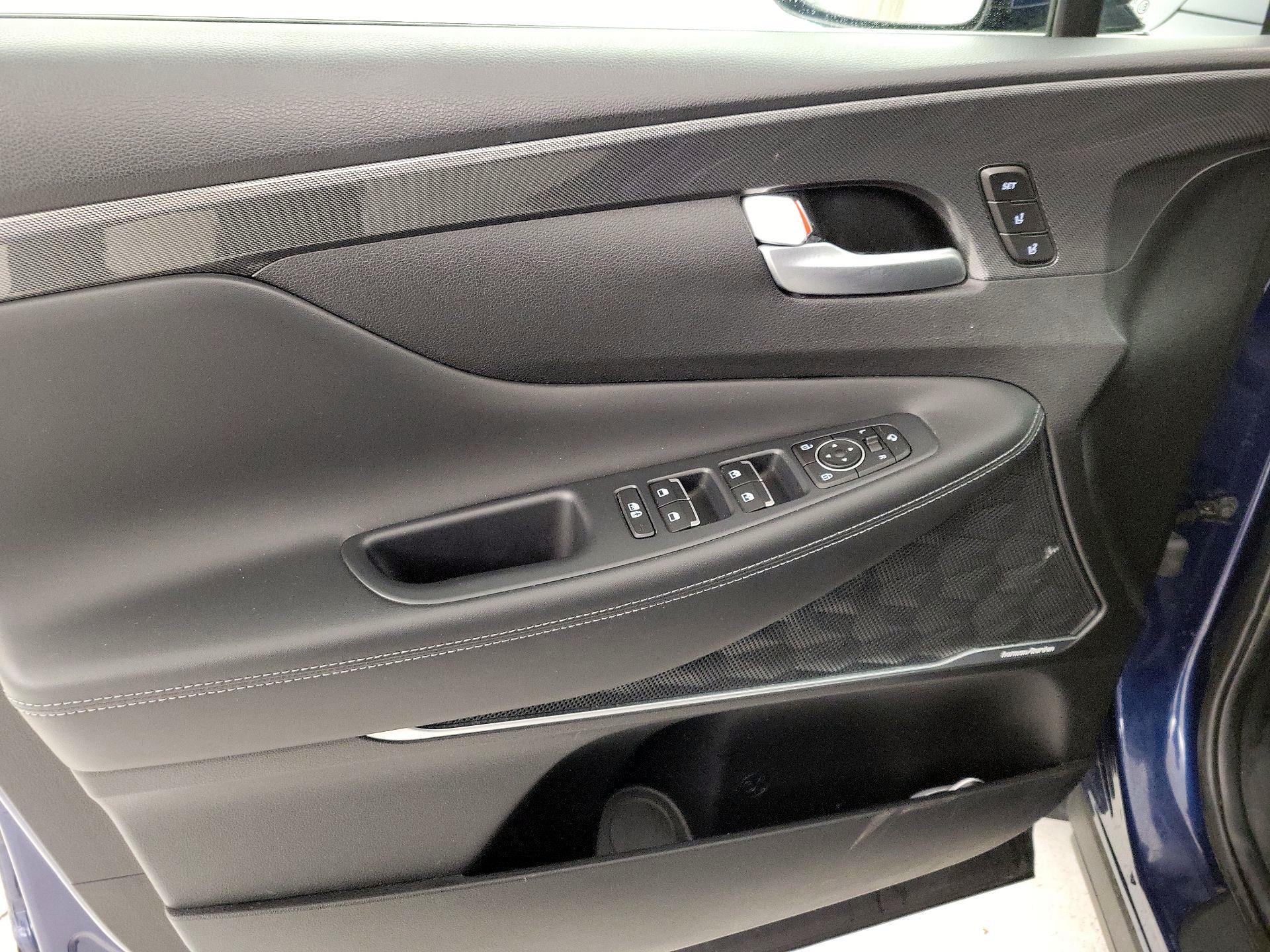 Thumbnail: 2023 Hyundai Santa Fe - 12