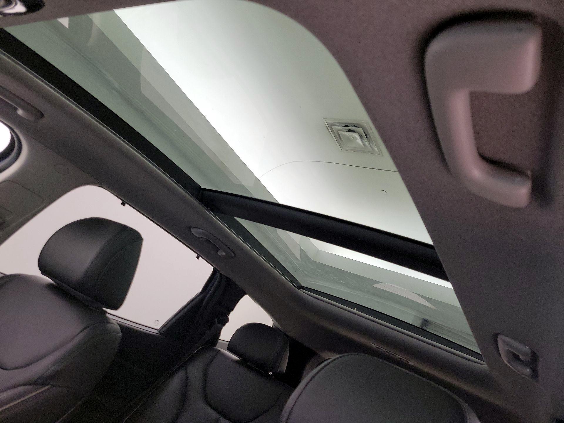 Thumbnail: 2023 Hyundai Santa Fe - 20