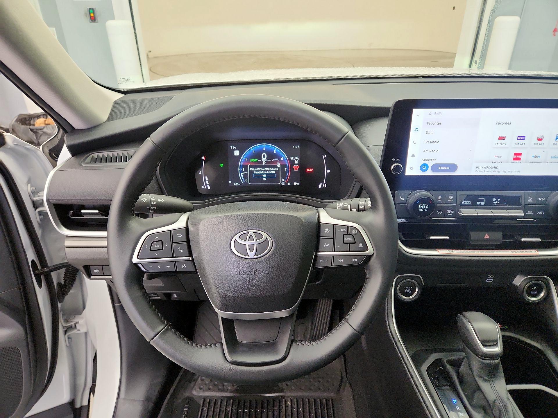 Thumbnail: 2025 Toyota Grand Highlander - 10