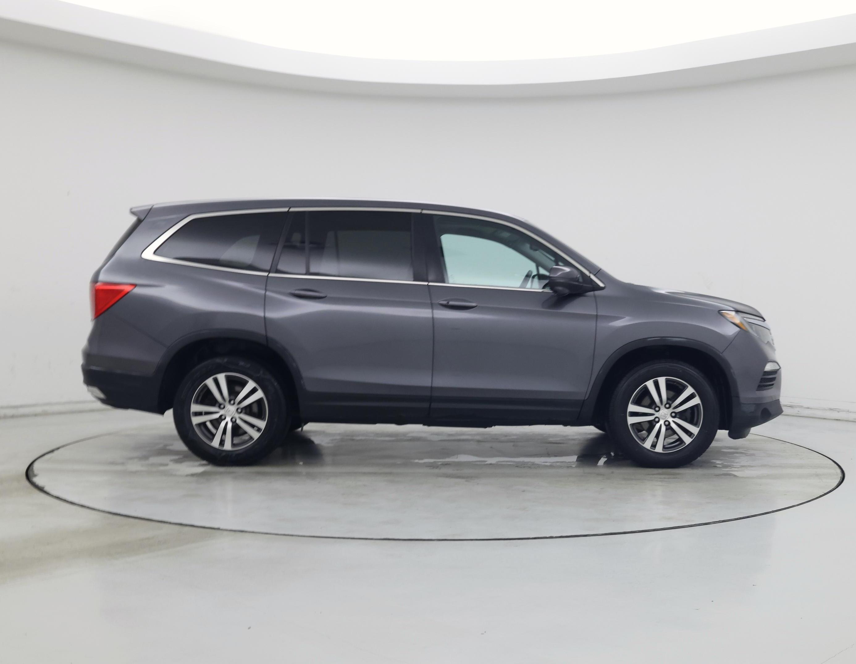 Thumbnail: 2016 Honda Pilot - 7