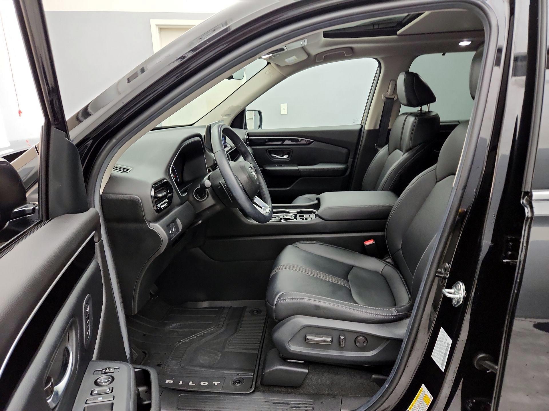 Thumbnail: 2024 Honda Pilot - 11