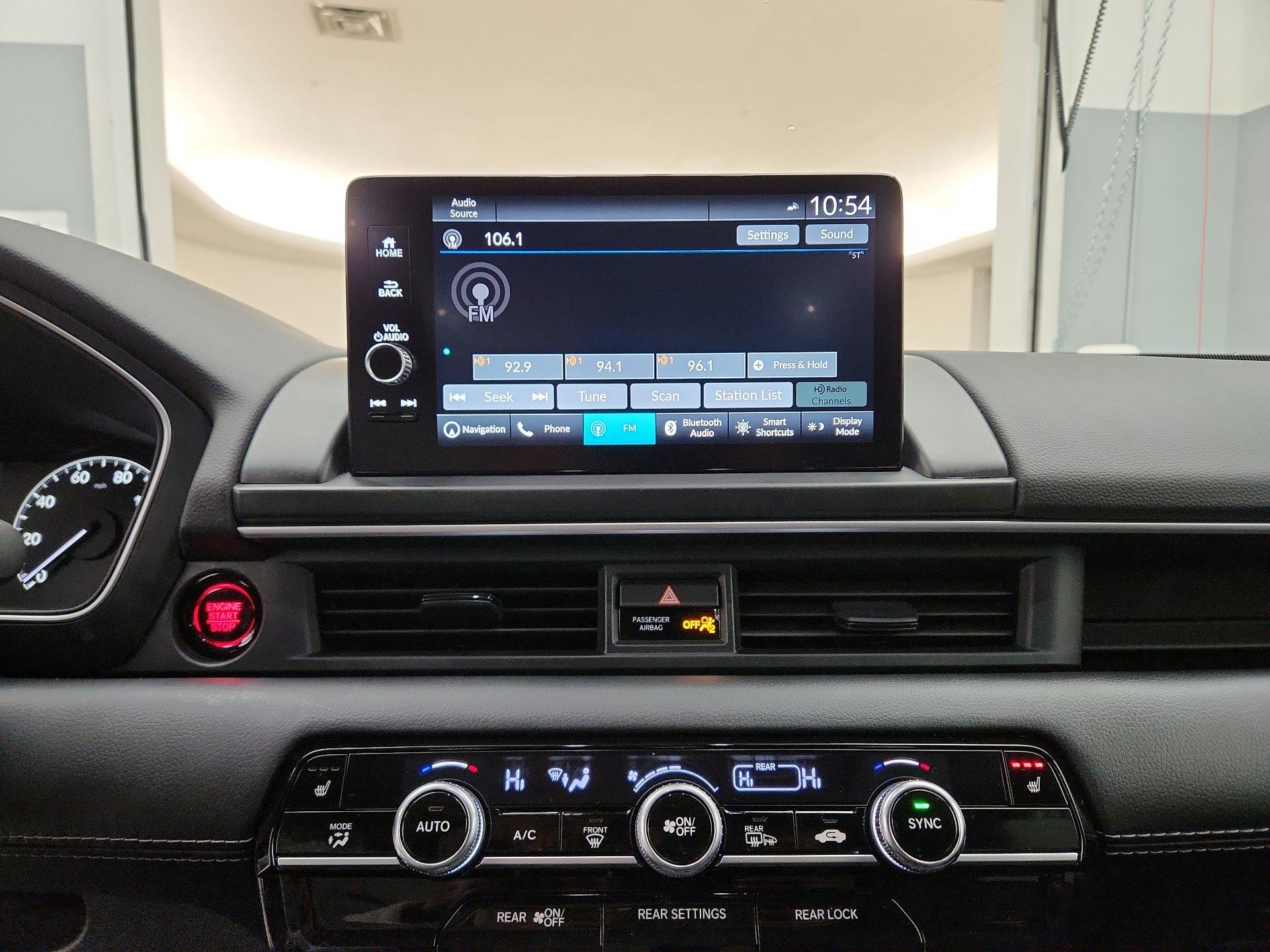 Thumbnail: 2024 Honda Pilot - 15