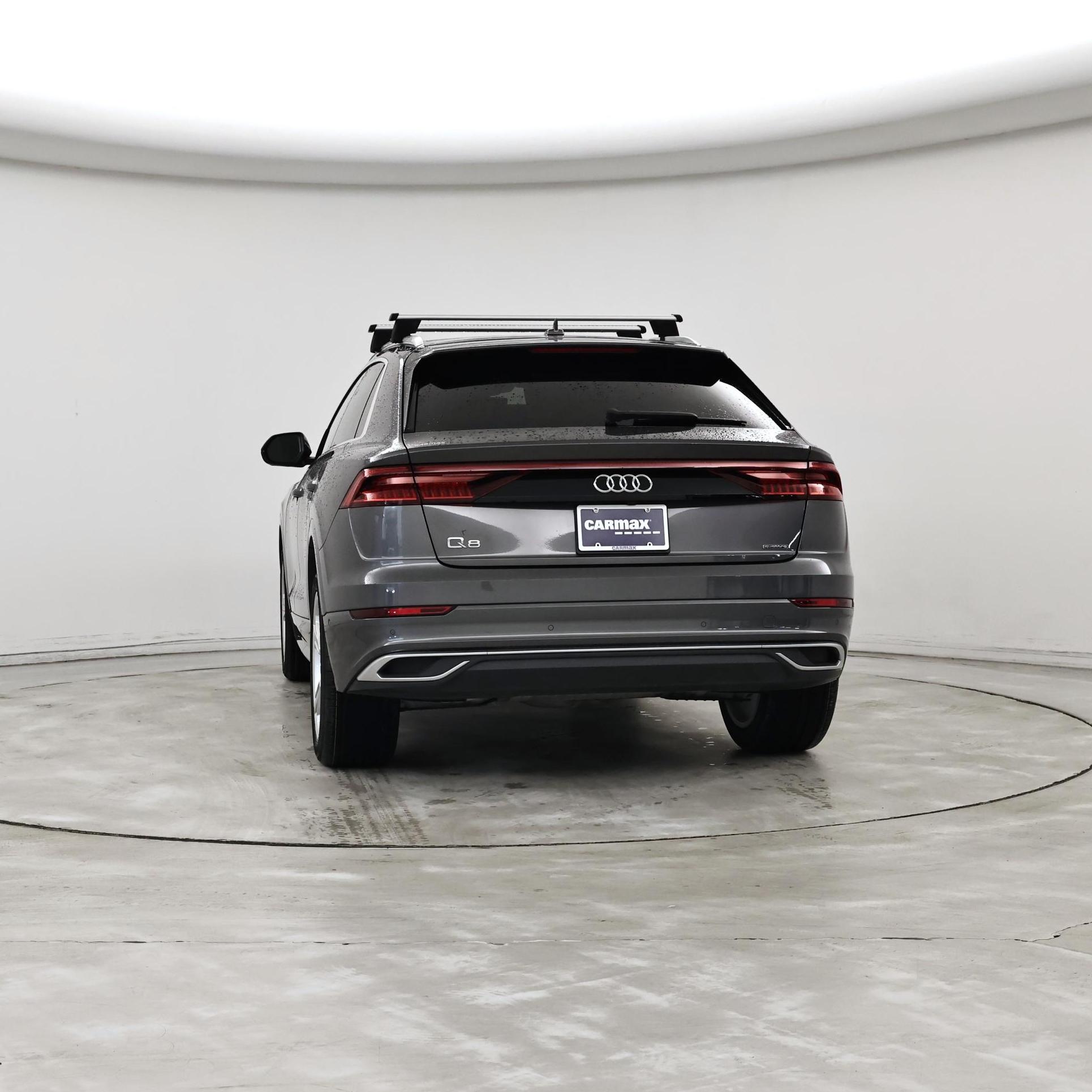 Thumbnail: 2022 Audi Q8 - 6