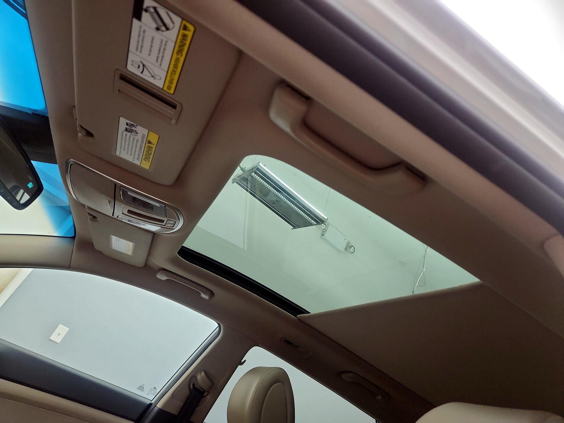 Thumbnail: 2016 Hyundai Tucson - 20