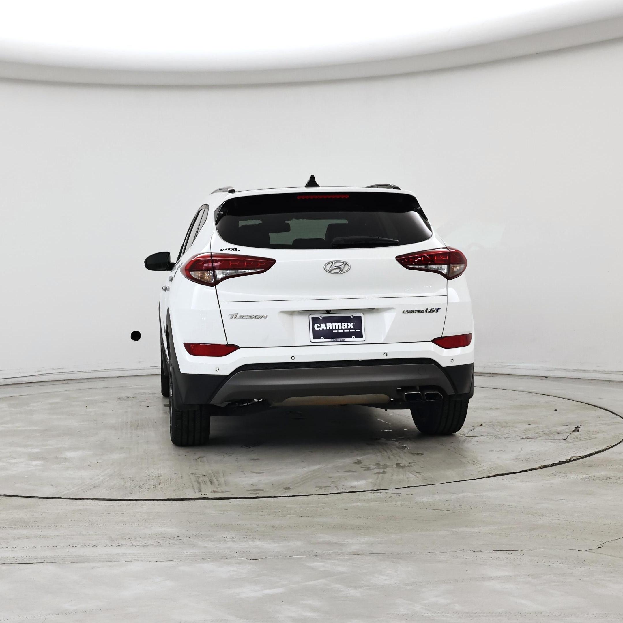 Thumbnail: 2016 Hyundai Tucson - 6
