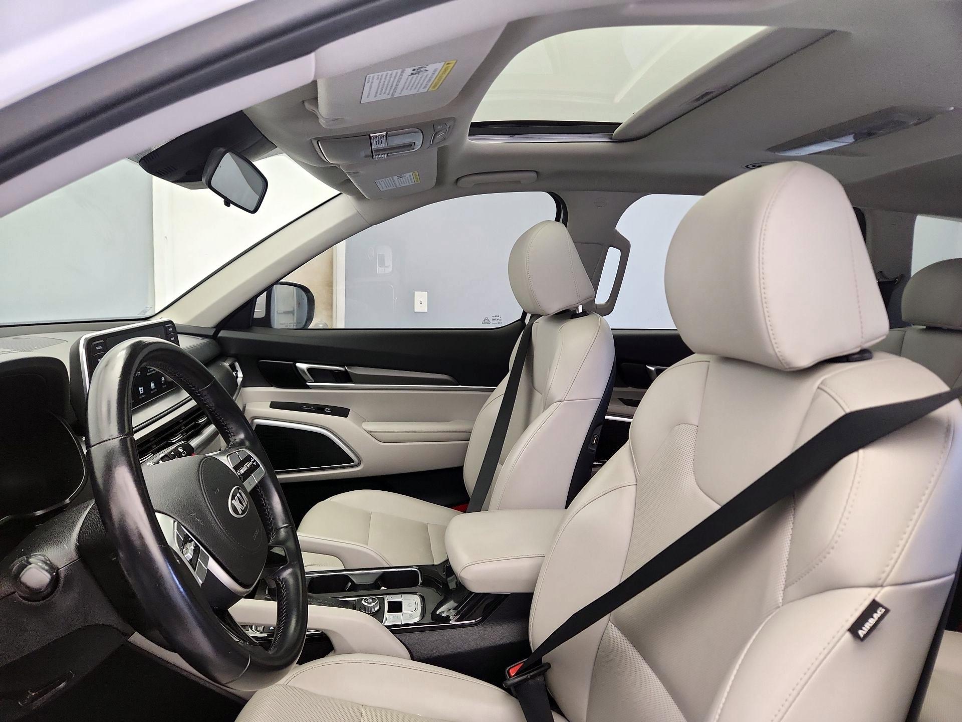 Thumbnail: 2021 Kia Telluride - 19