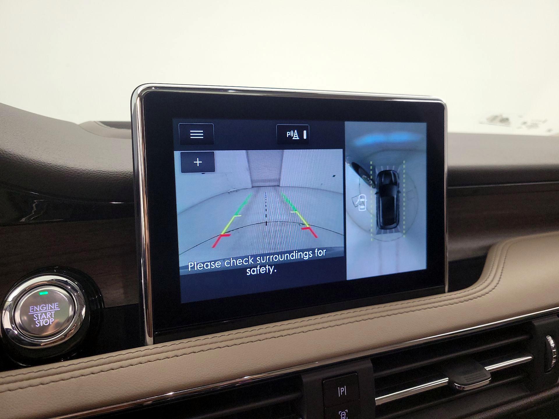 Thumbnail: 2022 Lincoln Corsair - 15