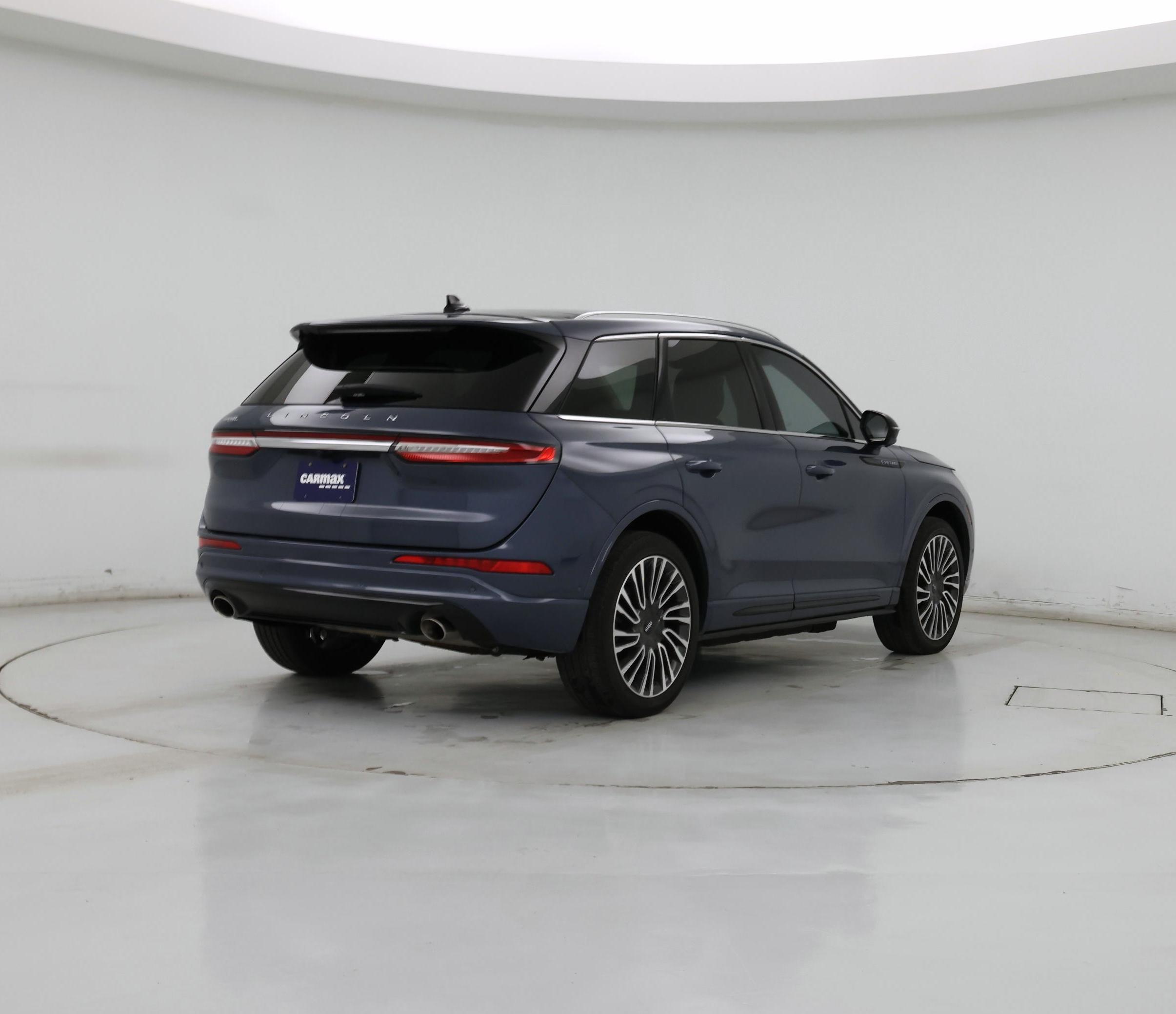 Thumbnail: 2022 Lincoln Corsair - 8