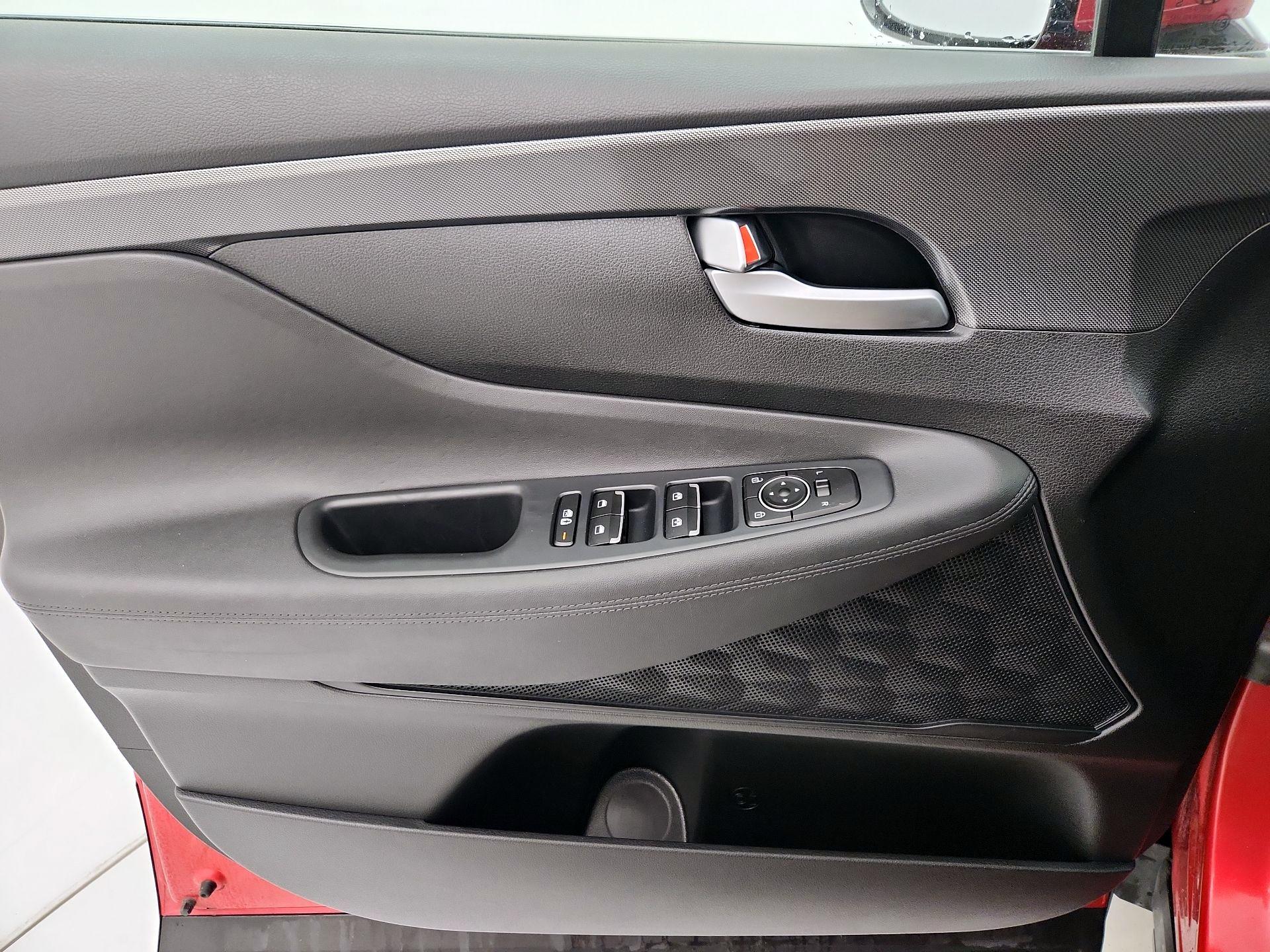 Thumbnail: 2023 Hyundai Santa Fe - 12